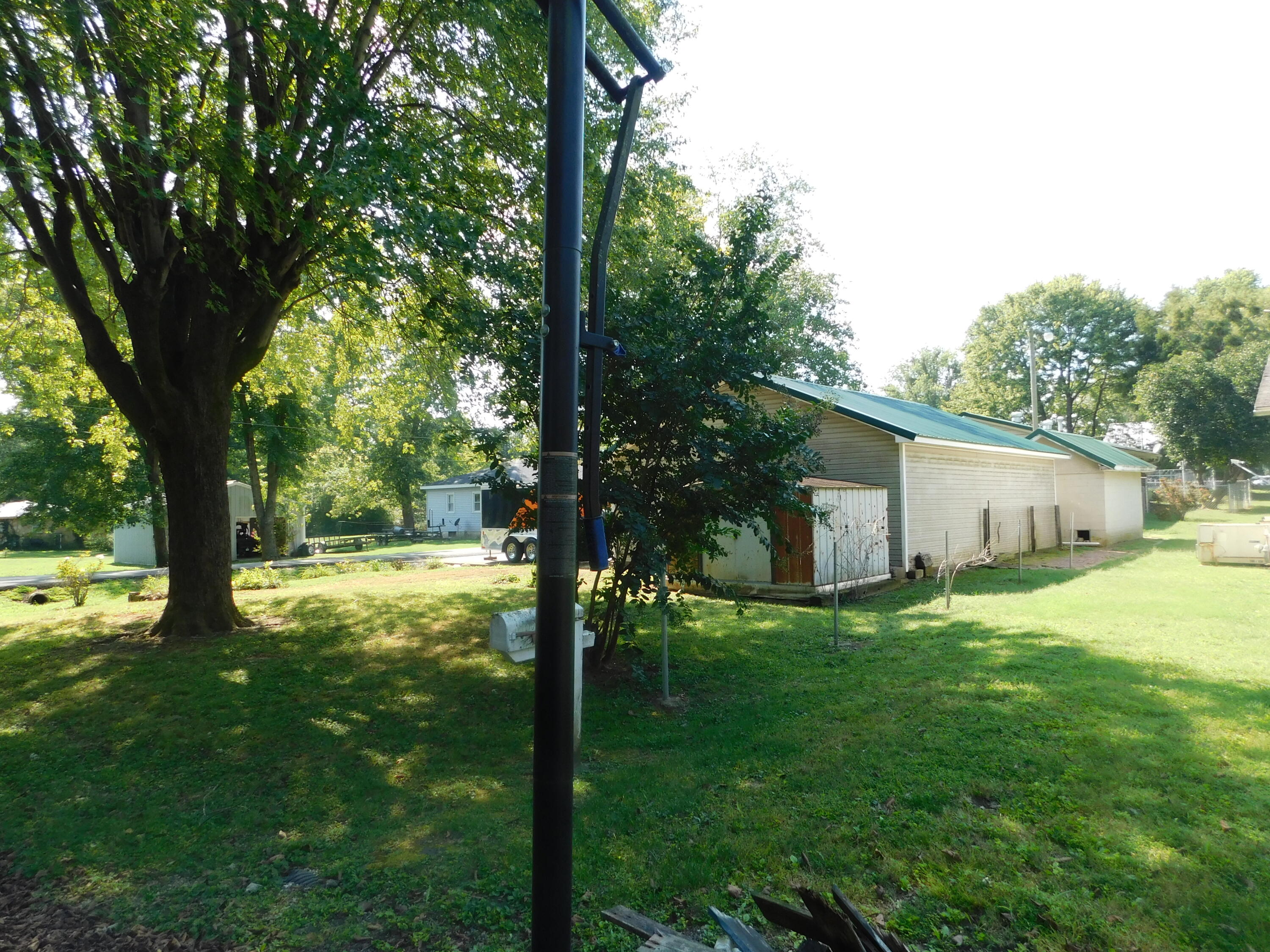 401 Nichols Street Property Photo 51