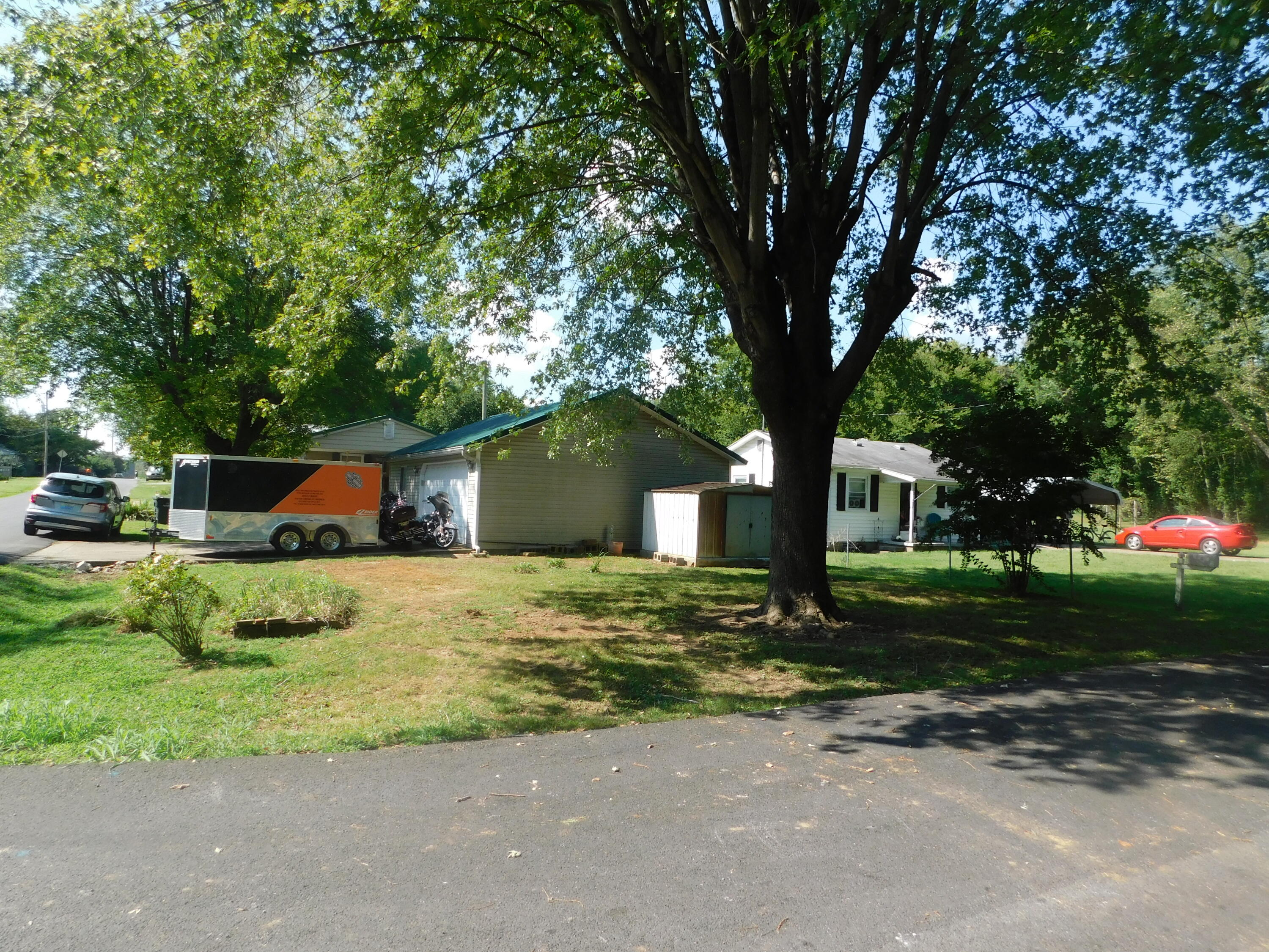 401 Nichols Street Property Photo 52