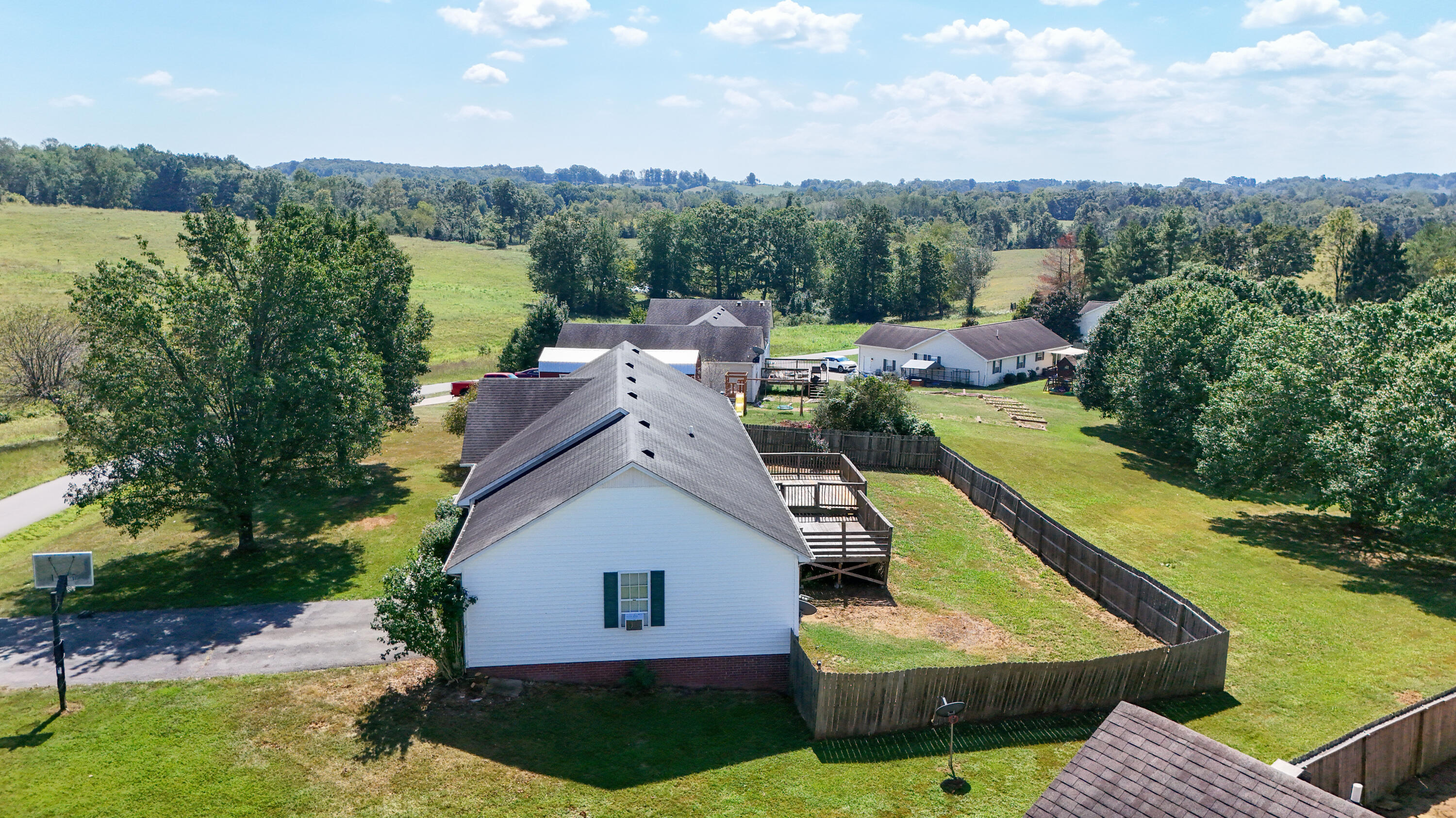 163 Herchel Road Property Photo 4