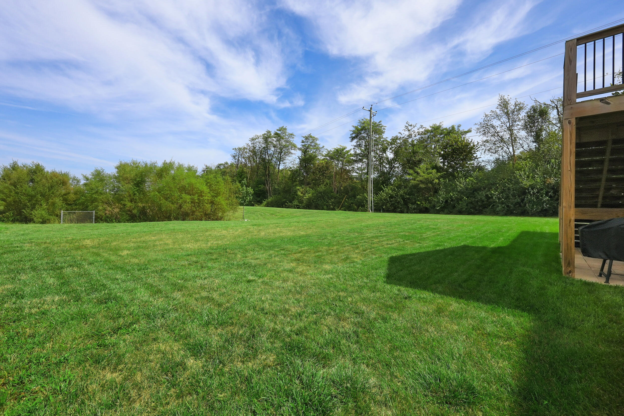 141 Meadowcrest Drive Property Photo 3