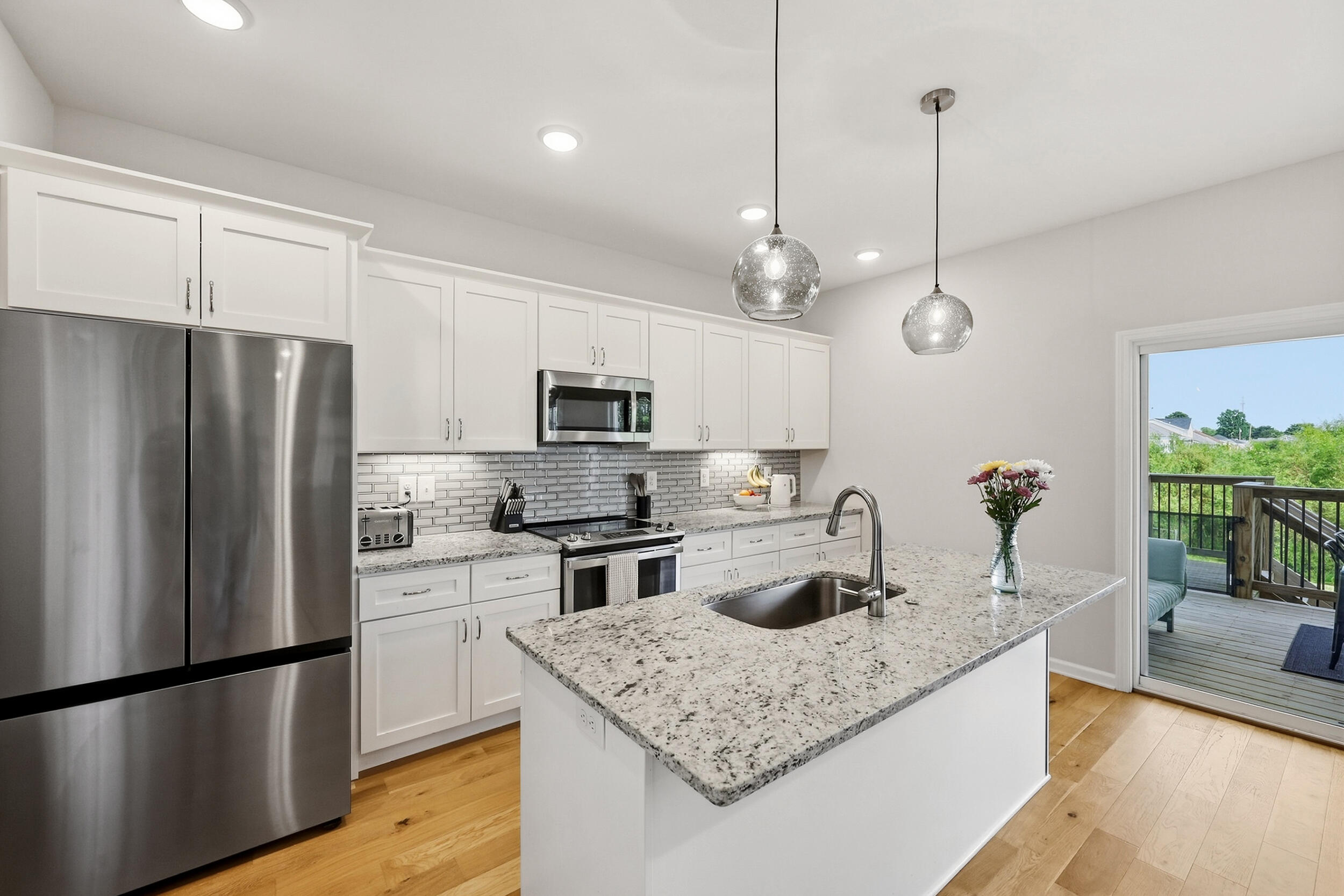 141 Meadowcrest Drive Property Photo 18