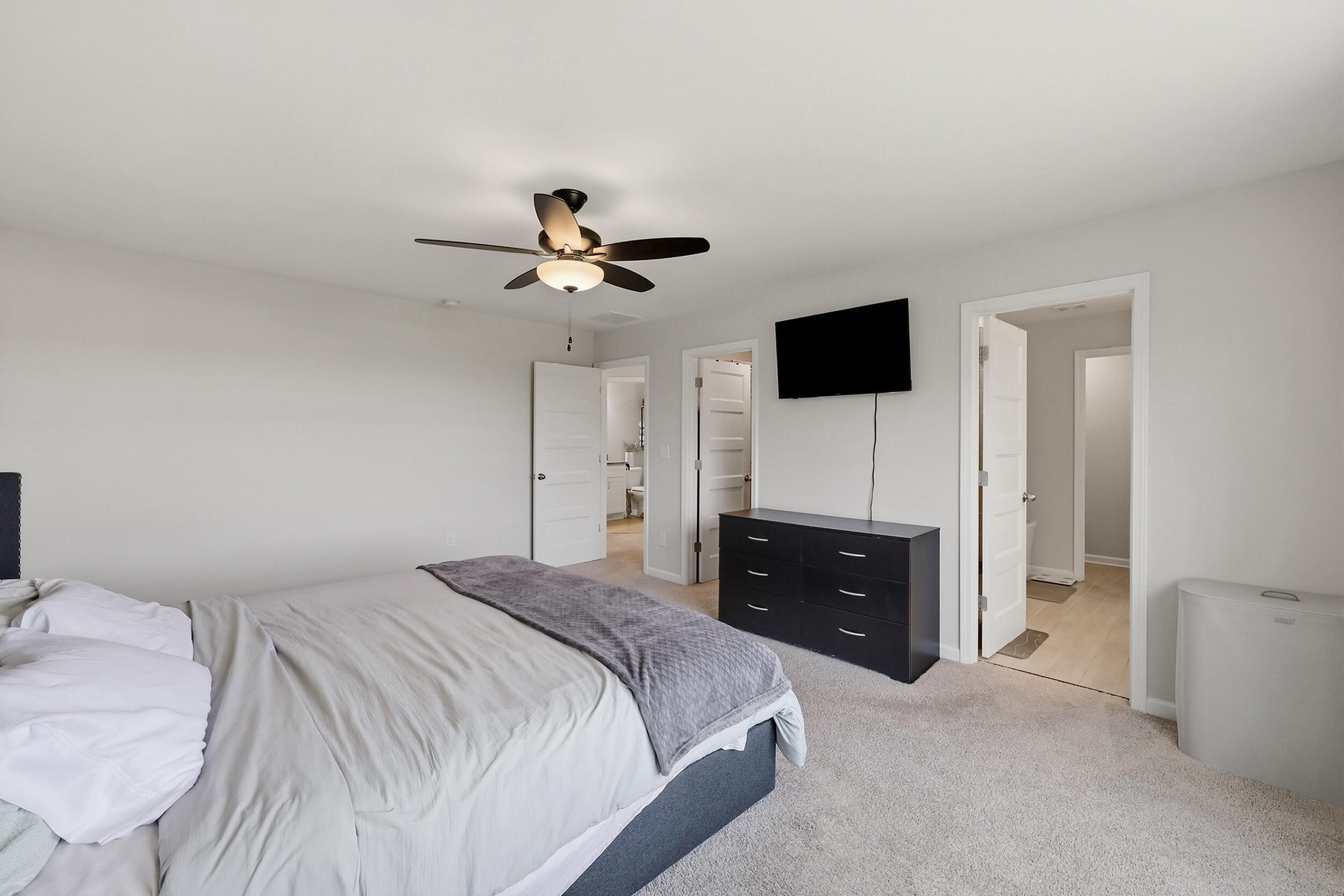 141 Meadowcrest Drive Property Photo 27