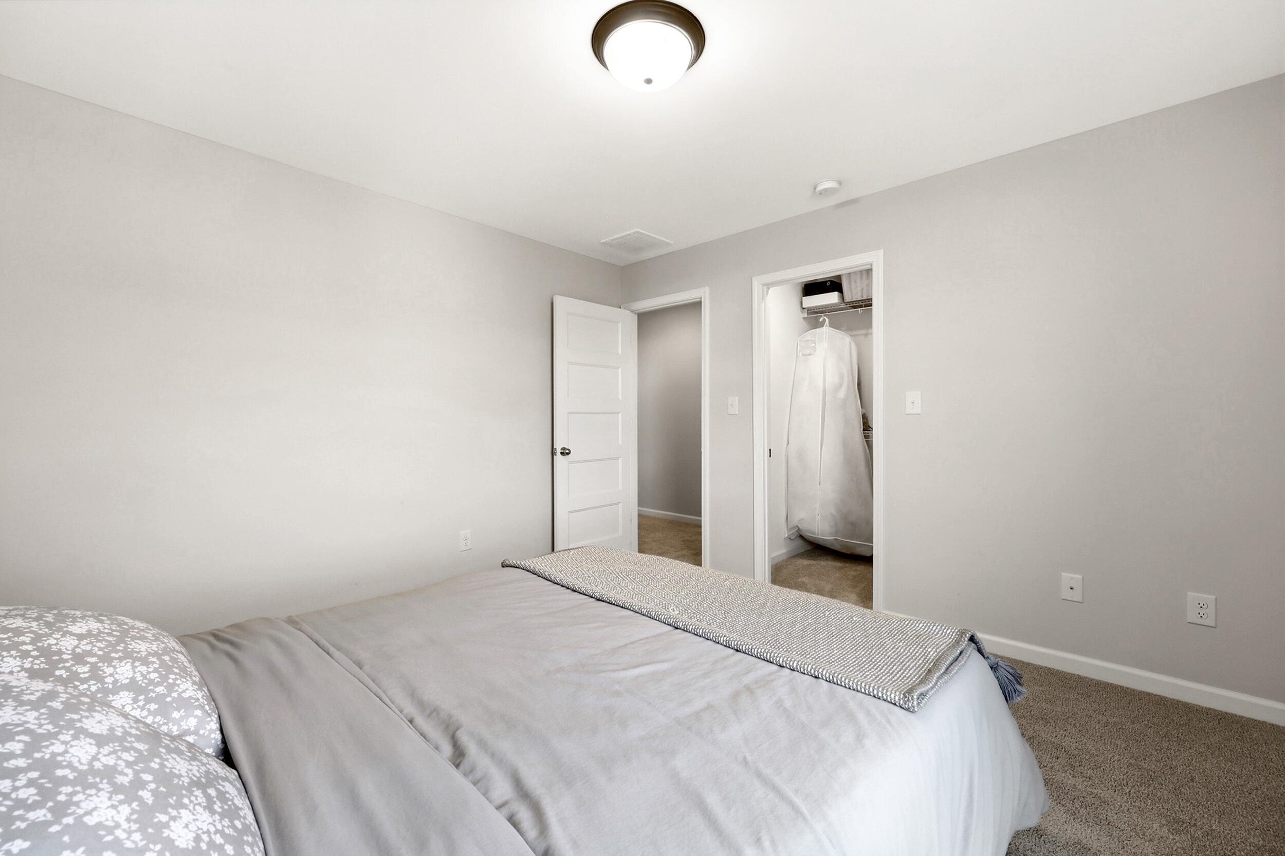 141 Meadowcrest Drive Property Photo 33