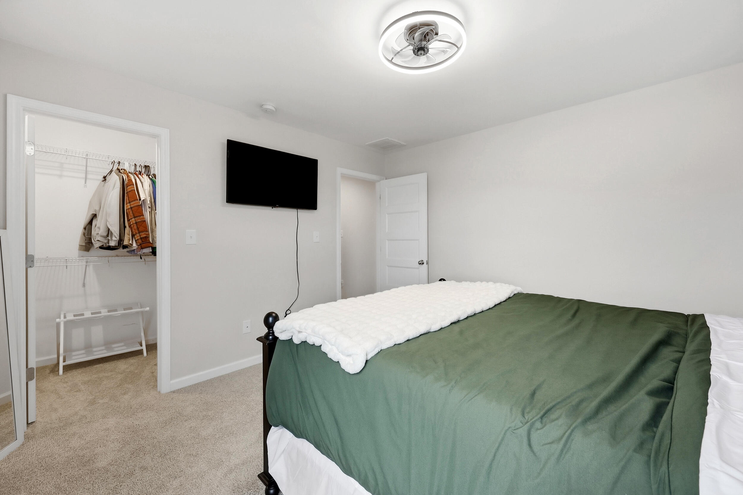 141 Meadowcrest Drive Property Photo 36