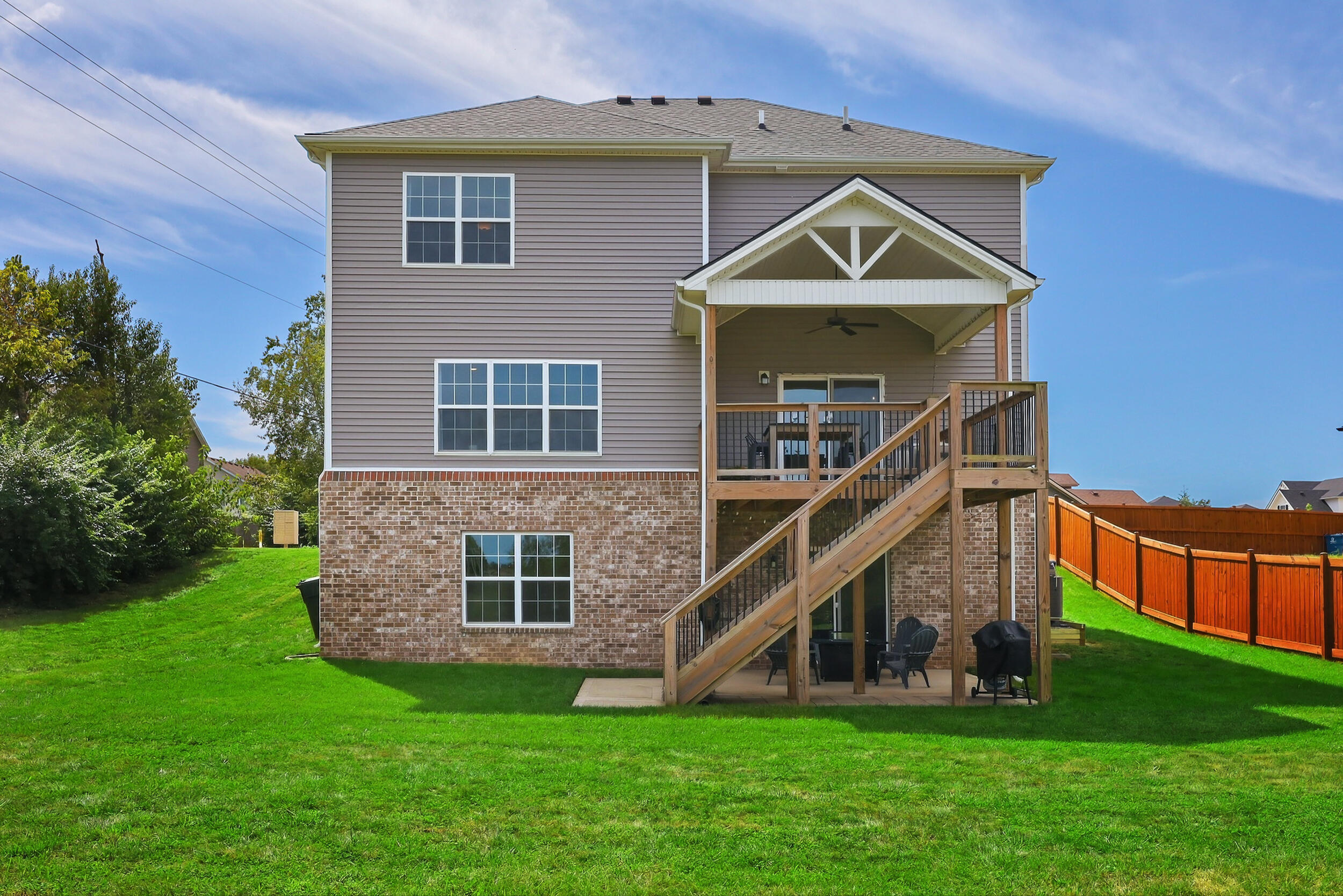141 Meadowcrest Drive Property Photo 45