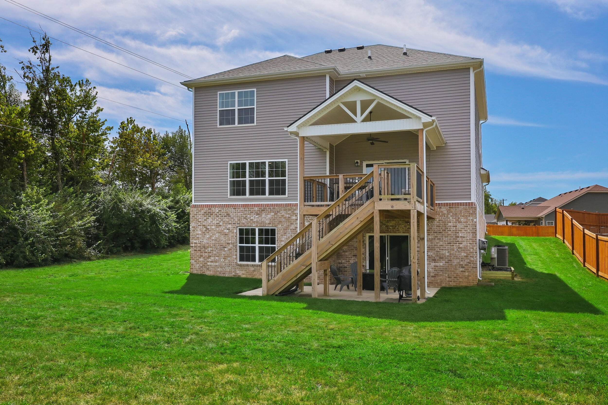 141 Meadowcrest Drive Property Photo 46