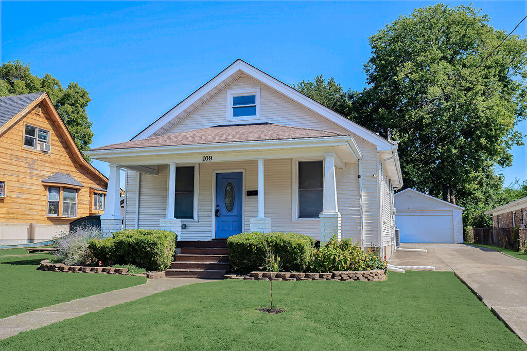 109 Fairlawn Avenue Property Photo 1