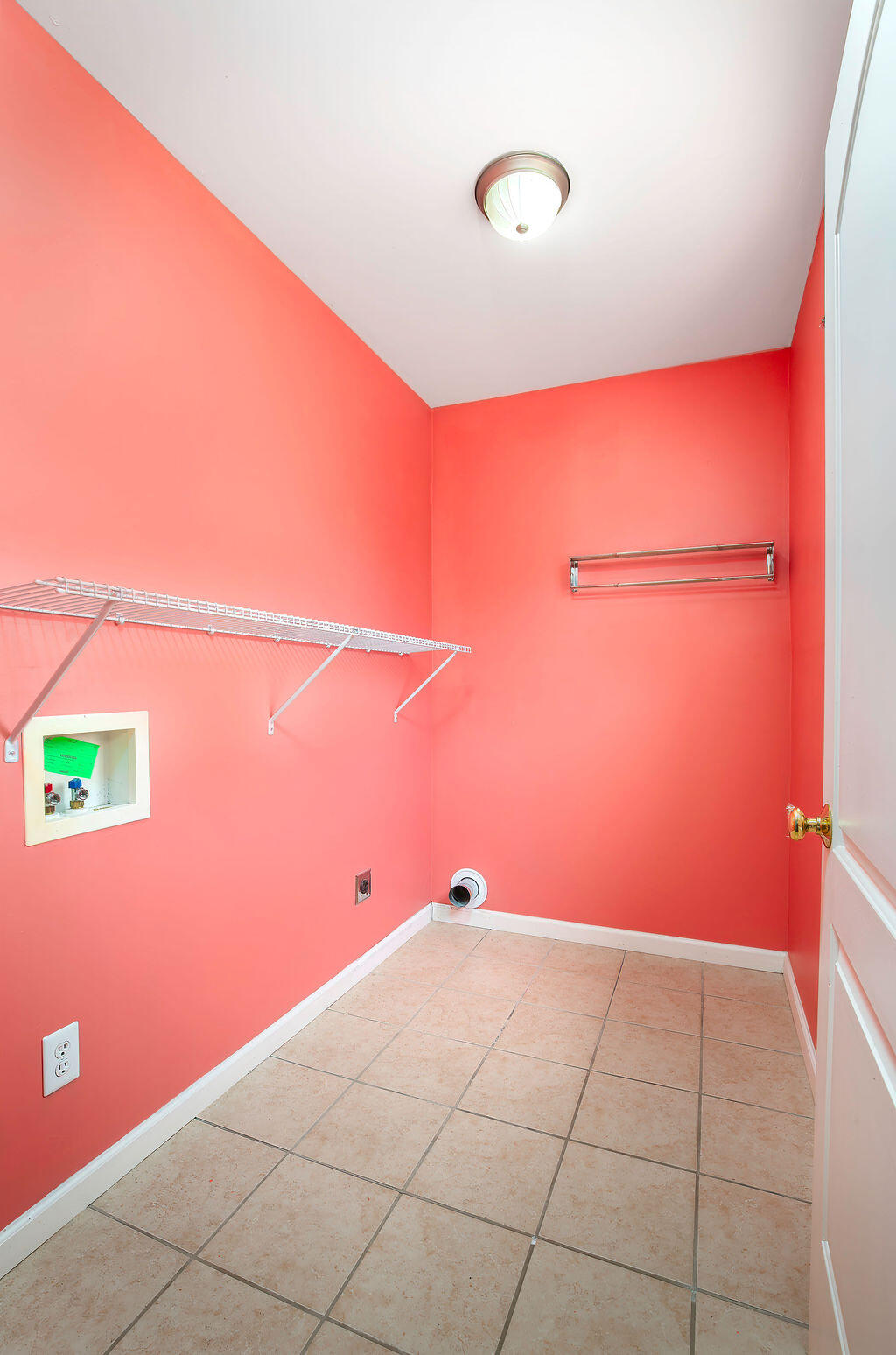 109 Fairlawn Avenue Property Photo 10