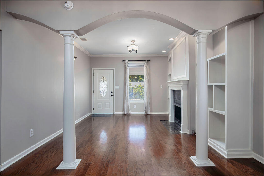 109 Fairlawn Avenue Property Photo 24