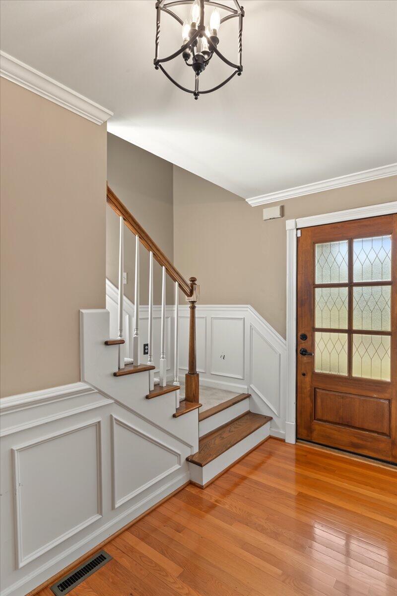 2501 Abbeywood Place Property Photo 6