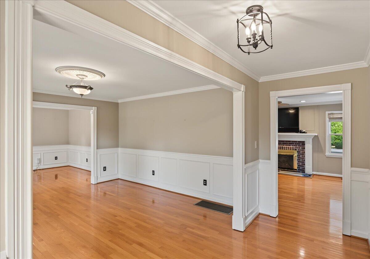 2501 Abbeywood Place Property Photo 7