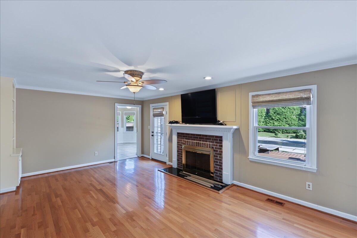 2501 Abbeywood Place Property Photo 15