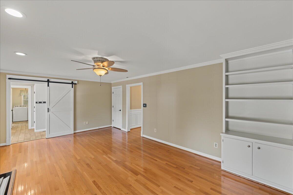 2501 Abbeywood Place Property Photo 17