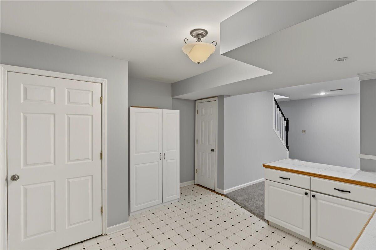 2501 Abbeywood Place Property Photo 54