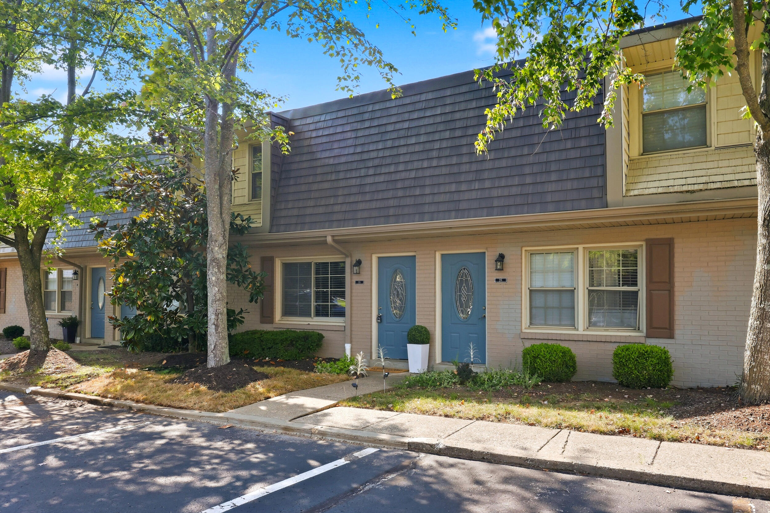 214 Regency Point Path Property Photo 1