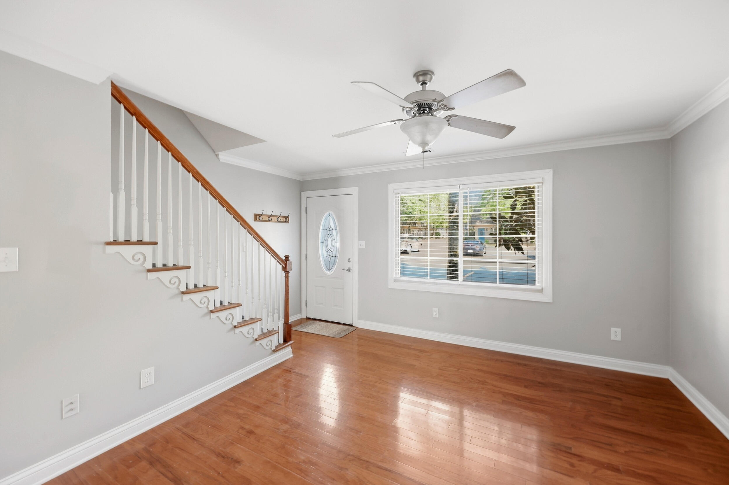 214 Regency Point Path Property Photo 6