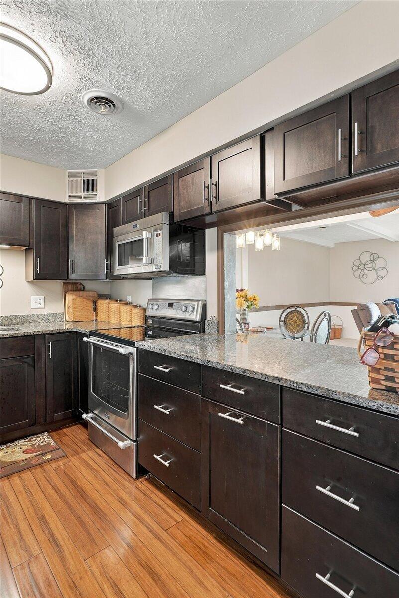 328 Champion Hills Road 16-a Property Photo 20
