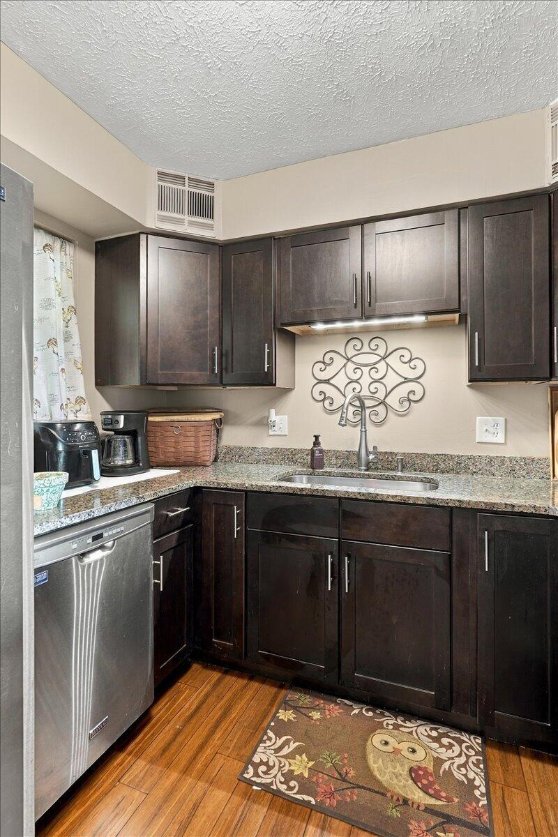 328 Champion Hills Road 16-a Property Photo 21