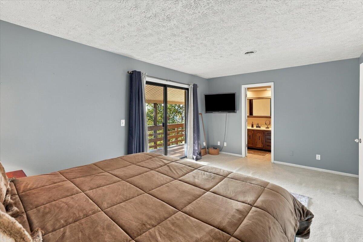 328 Champion Hills Road 16-a Property Photo 34
