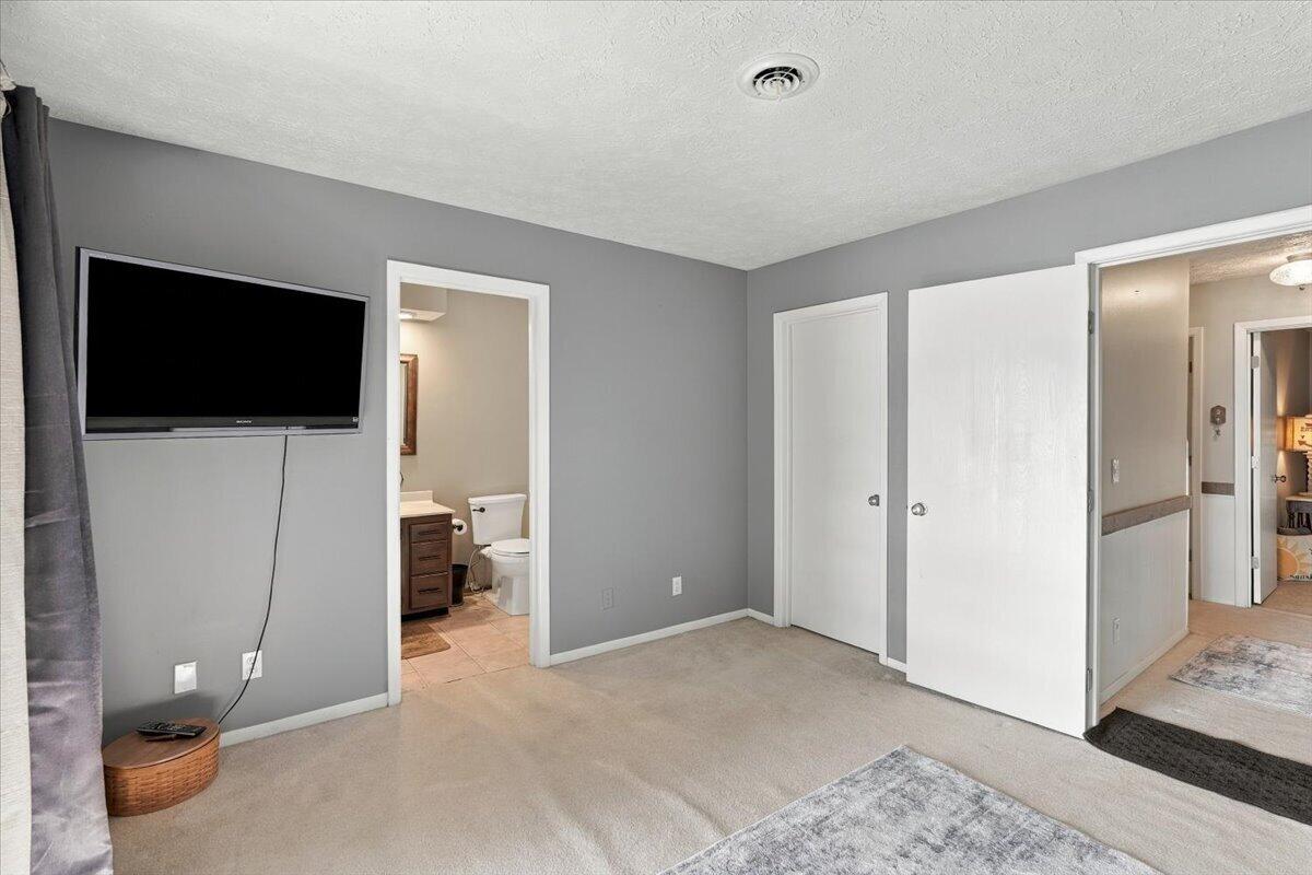 328 Champion Hills Road 16-a Property Photo 37