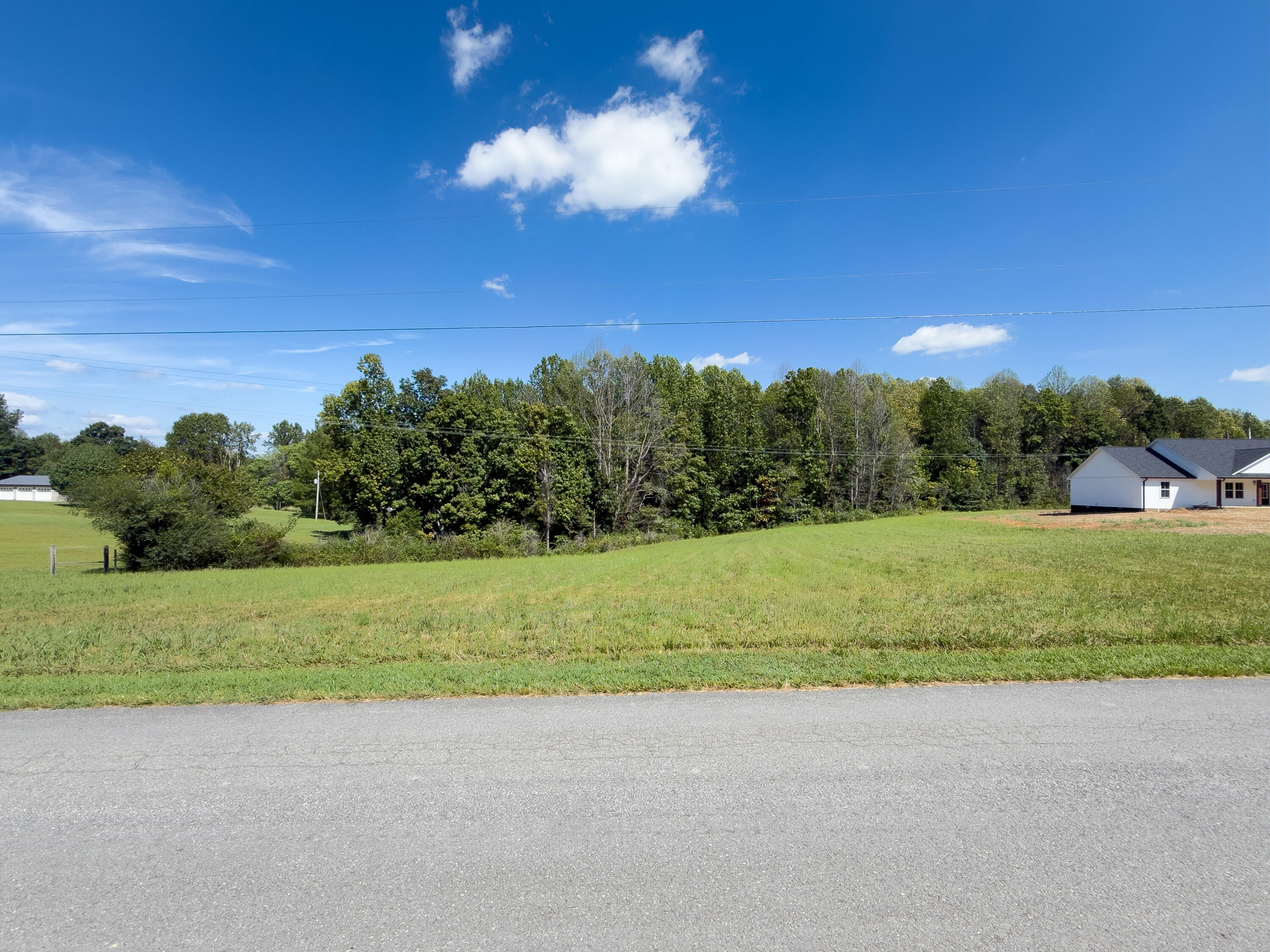 500 Delp Road Property Photo 8
