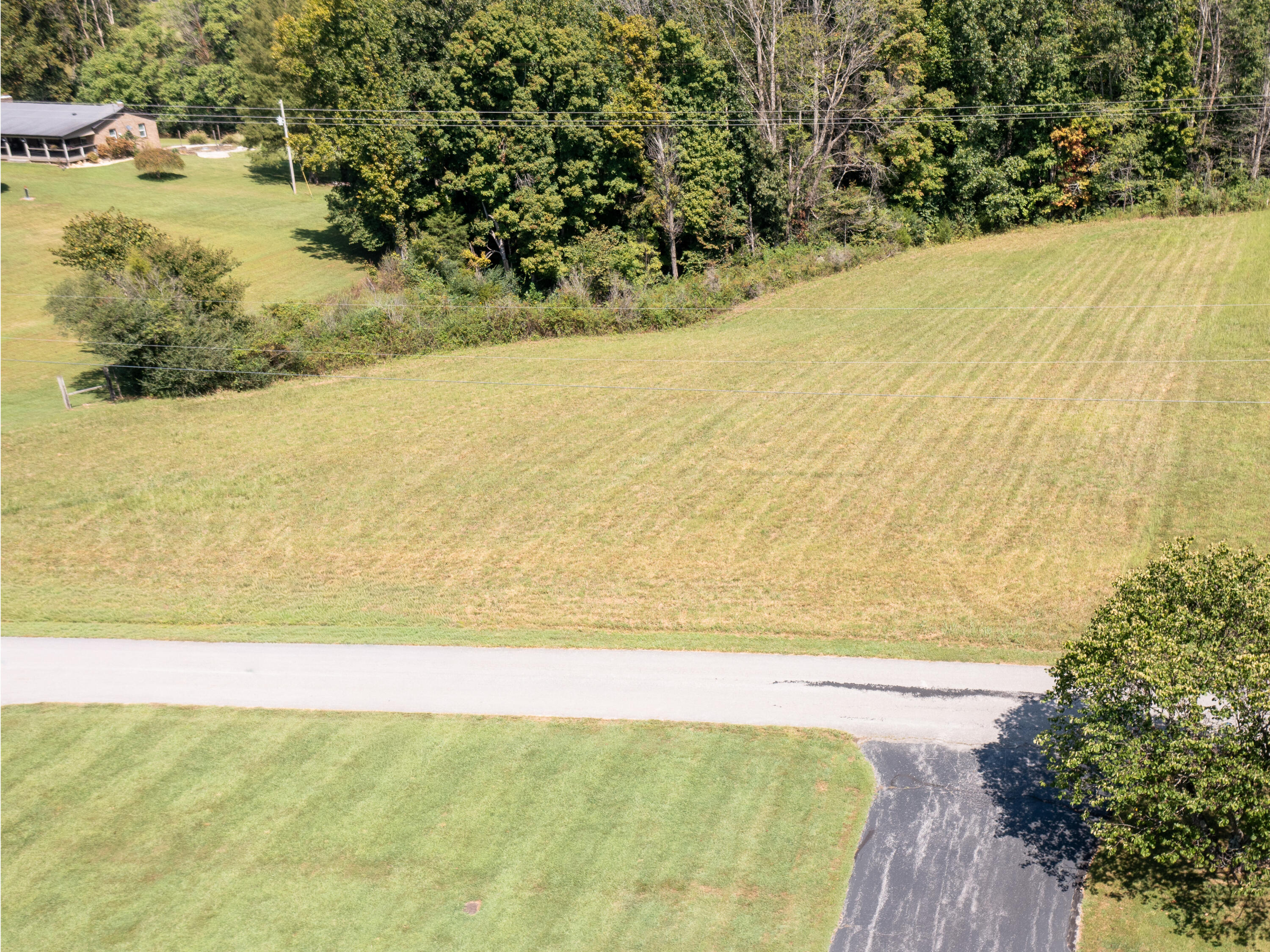 500 Delp Road Property Photo 14