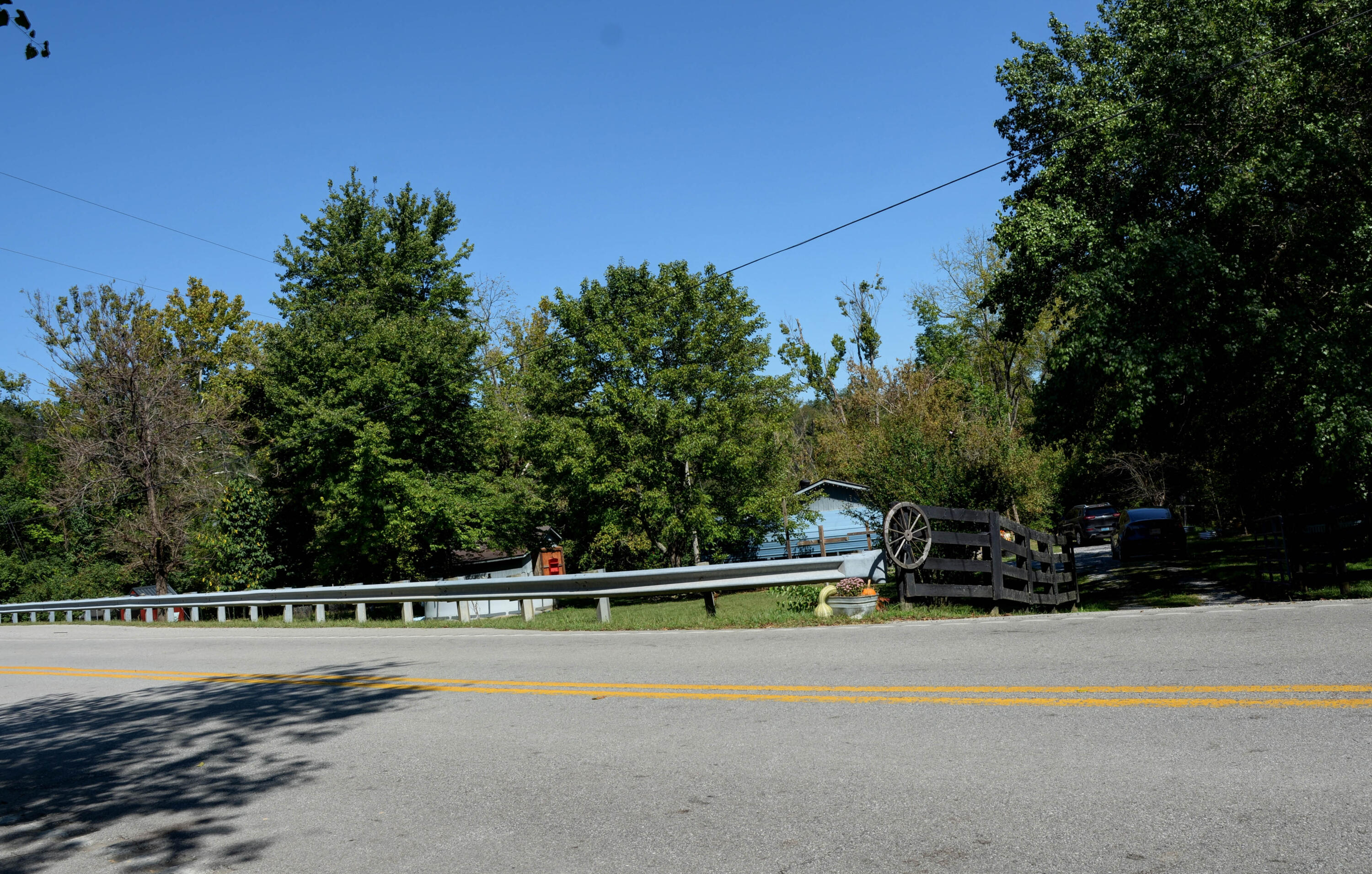 6590 Ironworks Road Property Photo 2