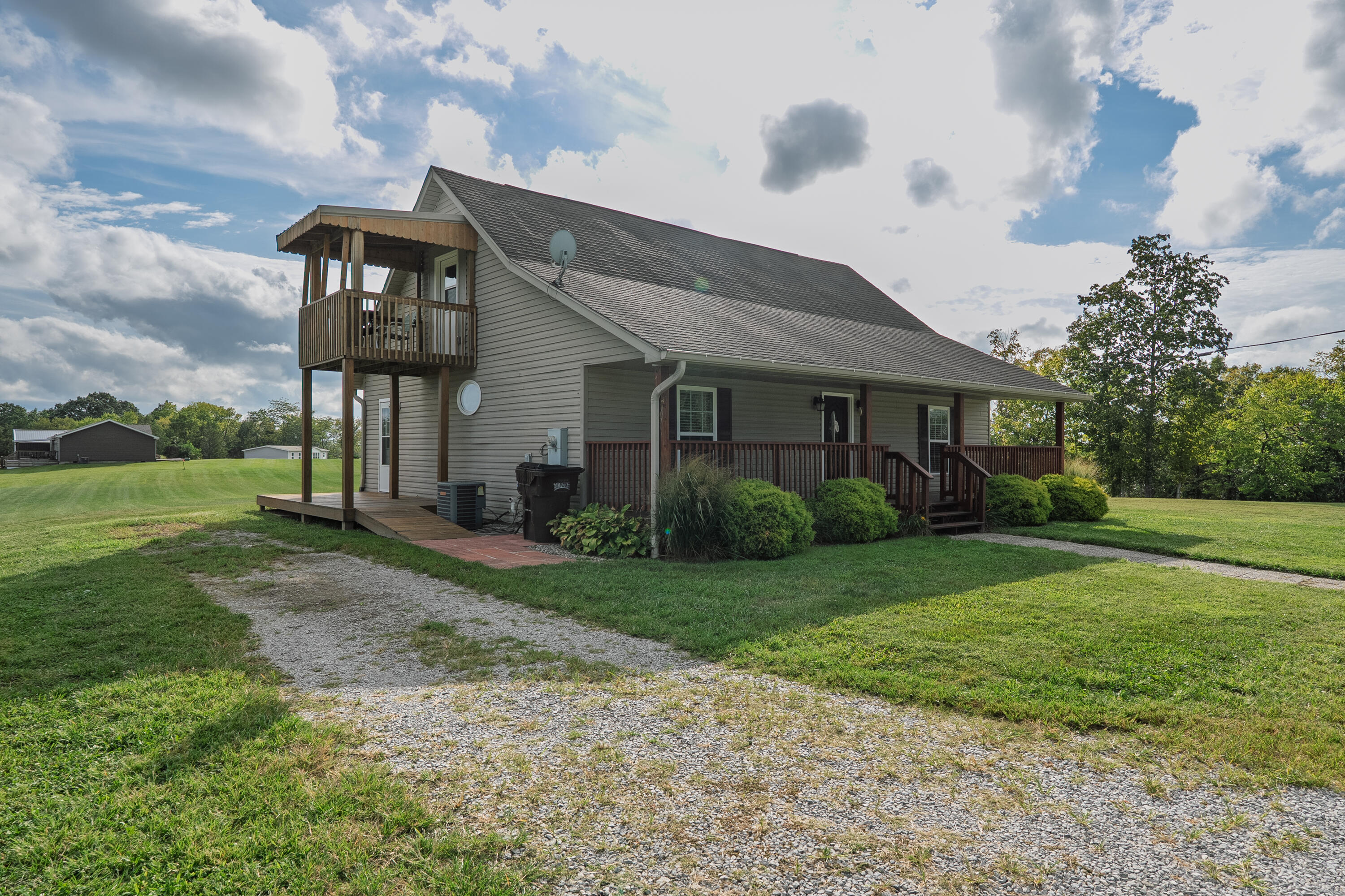 3926 Hogg Ridge Road Property Photo 6