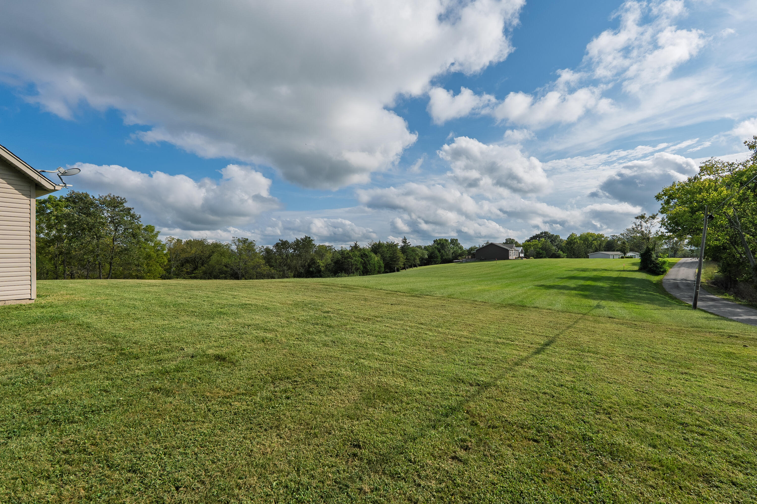 3926 Hogg Ridge Road Property Photo 9