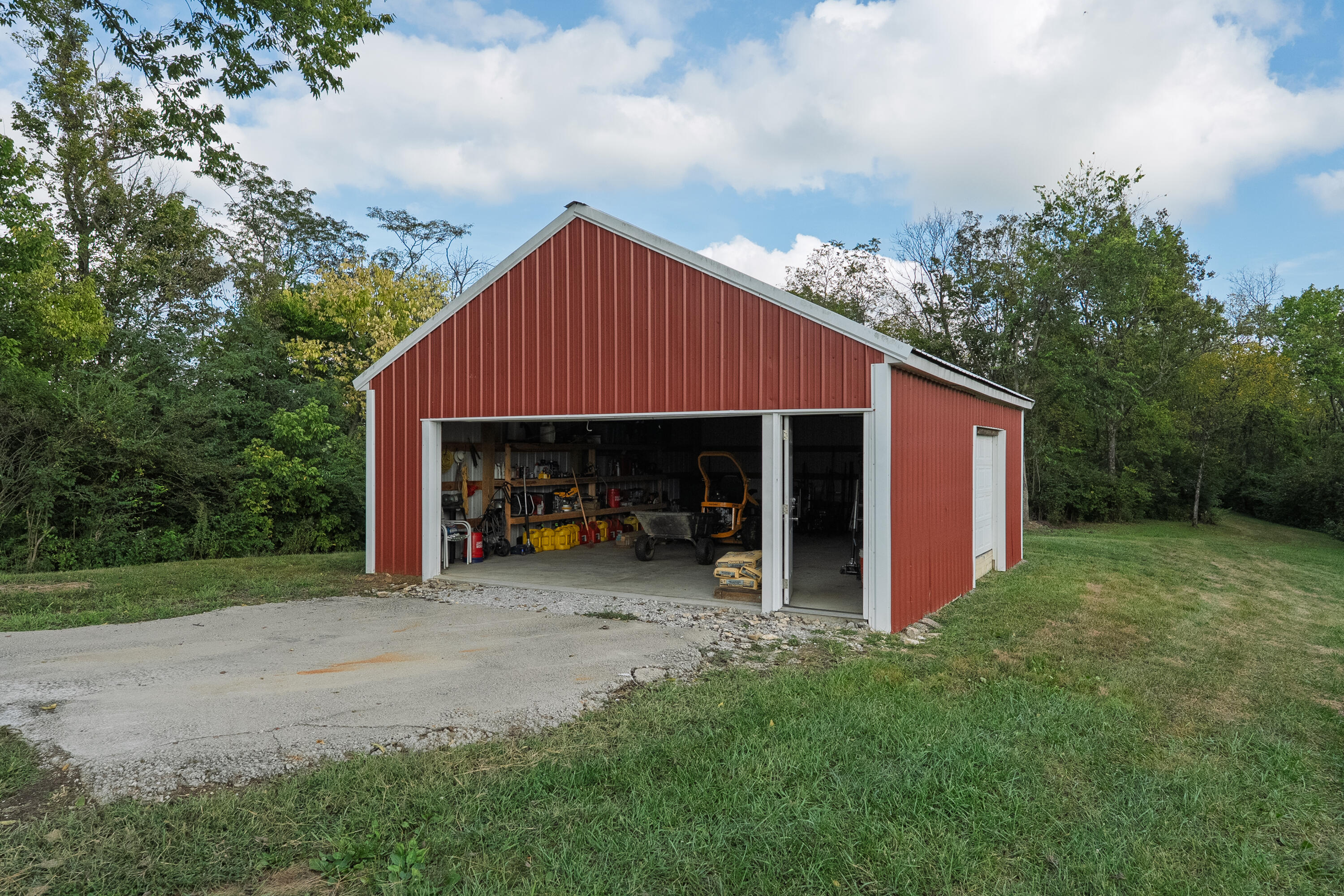 3926 Hogg Ridge Road Property Photo 18