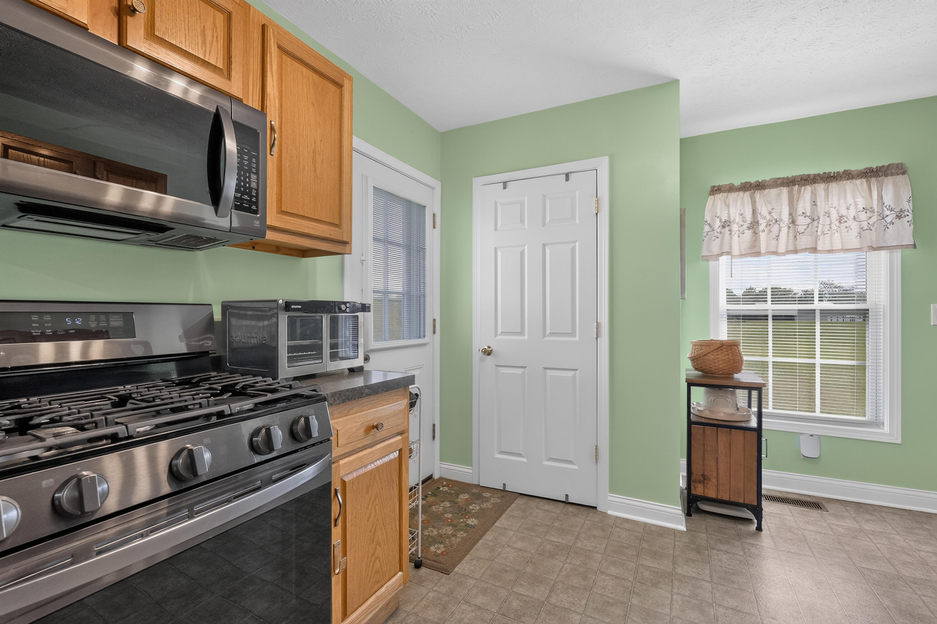 3926 Hogg Ridge Road Property Photo 30