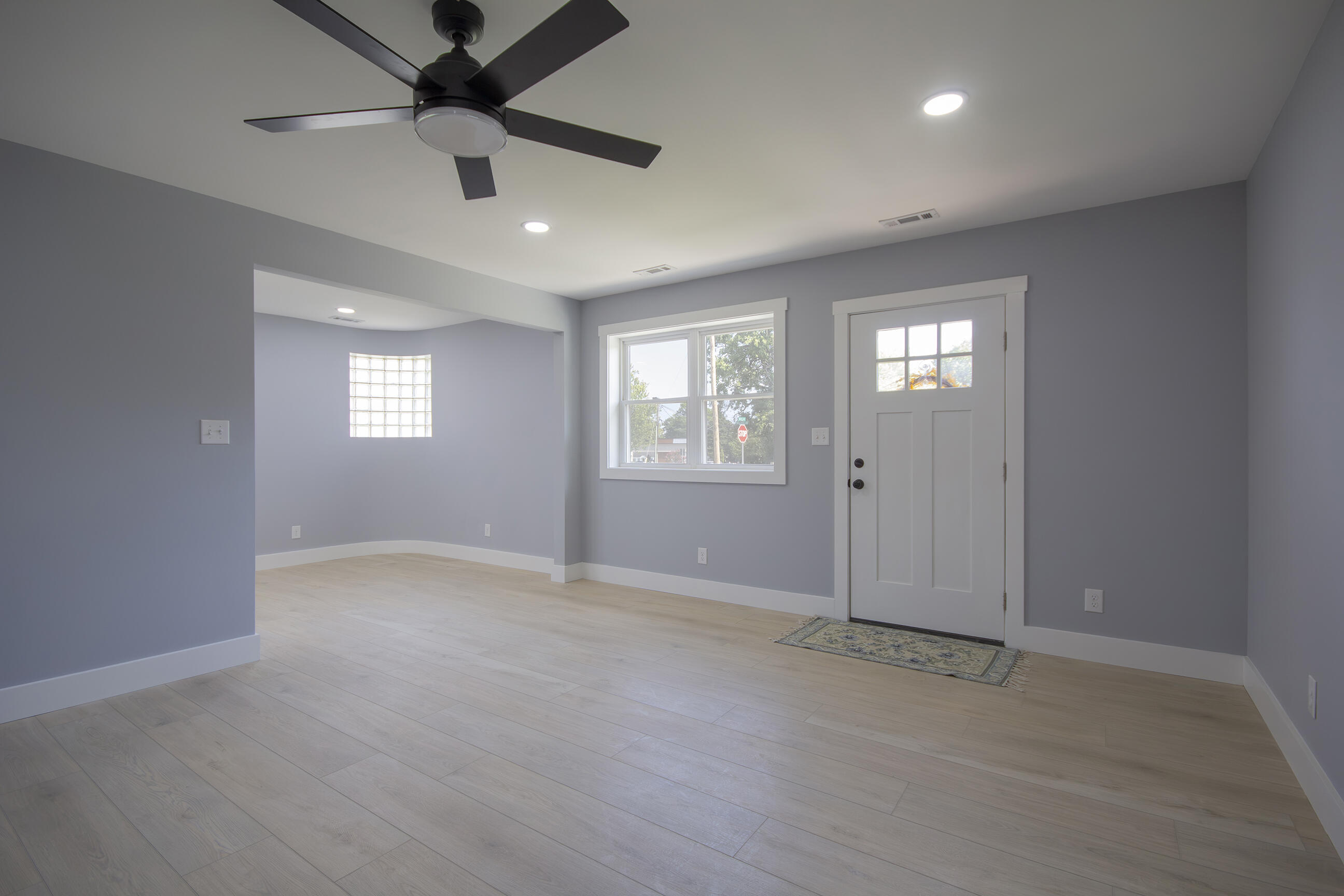 209 Wallace Lane Property Photo 6