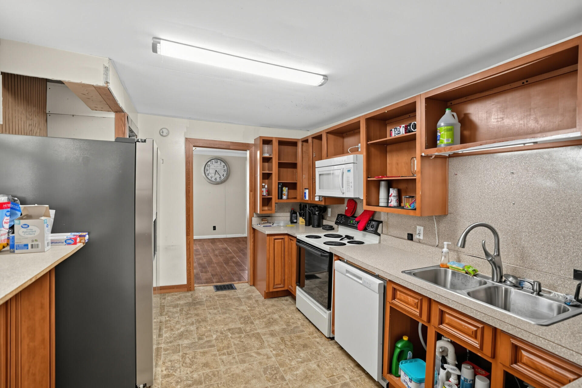 63 Bentley Court Property Photo 5