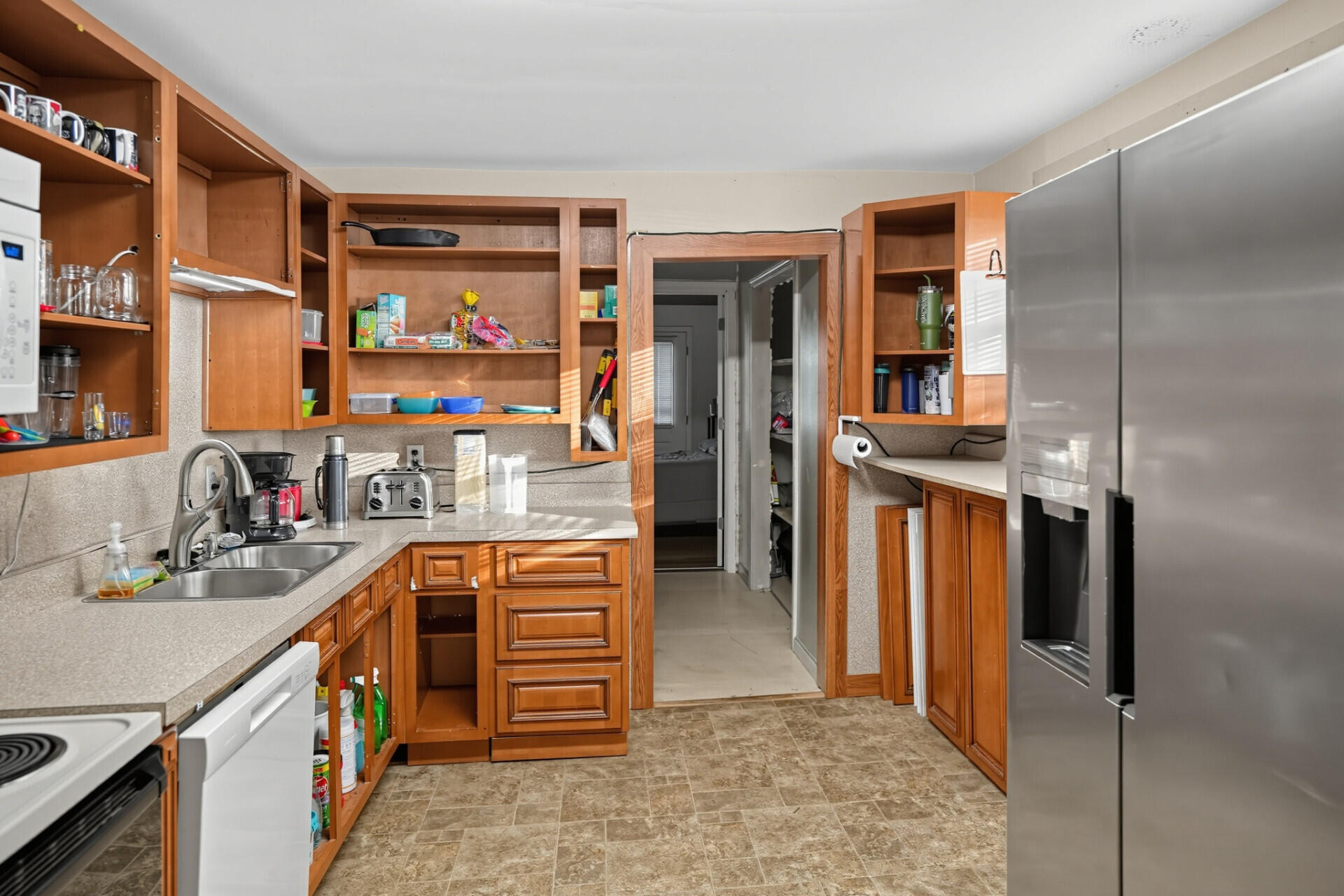 63 Bentley Court Property Photo 6