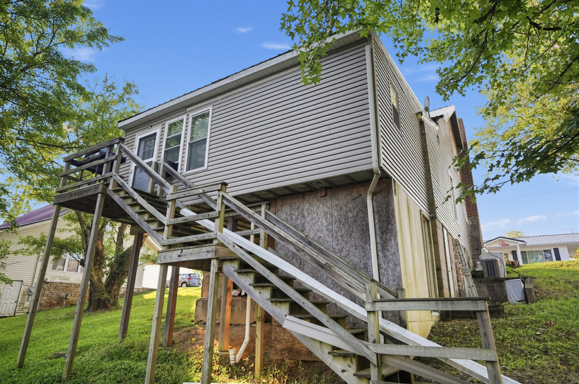 63 Bentley Court Property Photo 18