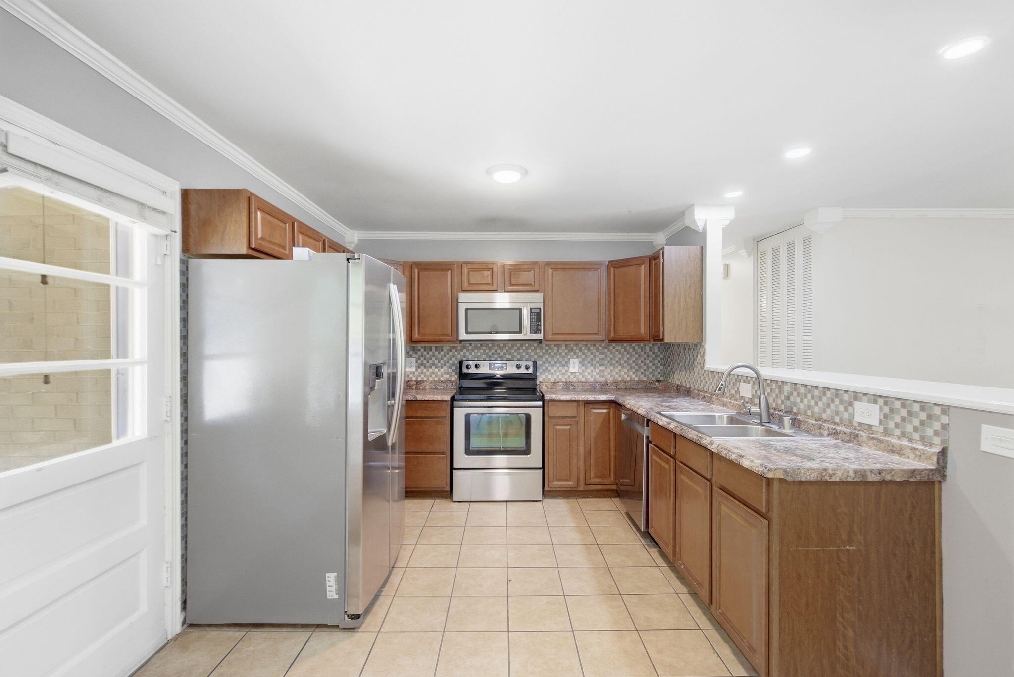 2168 Lansill Road Property Photo 12
