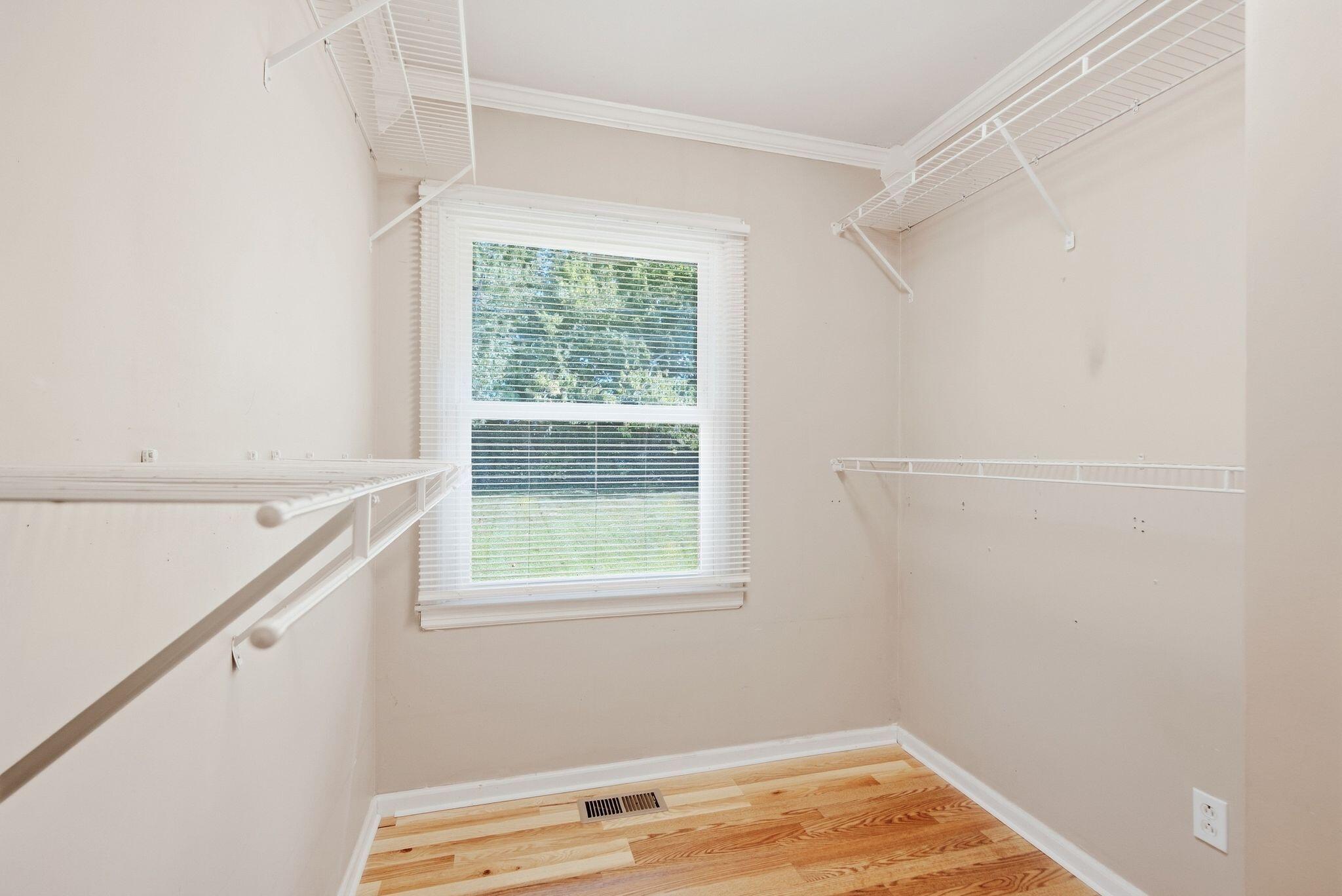 2168 Lansill Road Property Photo 19