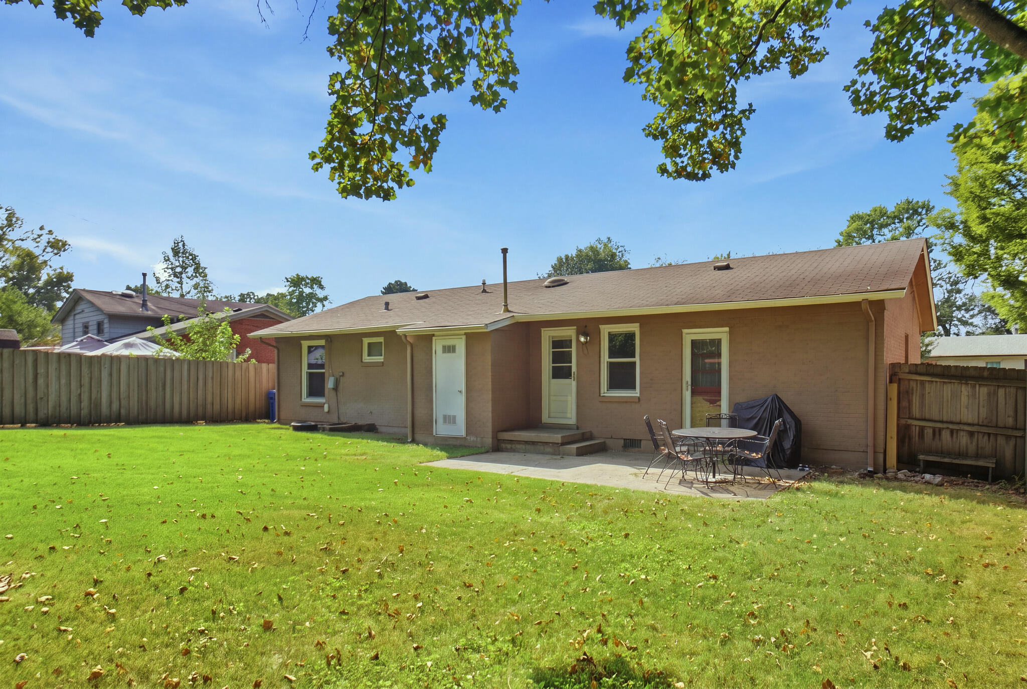 2168 Lansill Road Property Photo 34