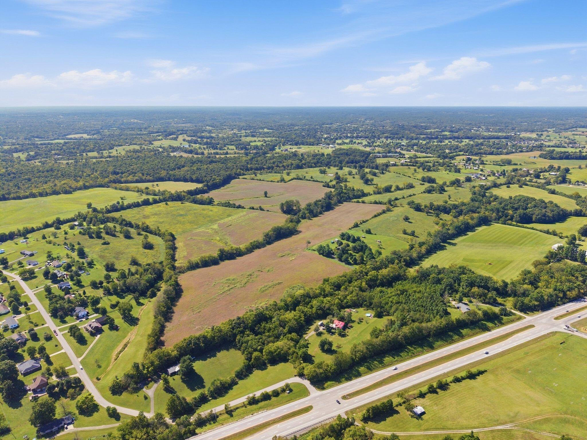 1315 Fox Creek Rd Road Property Photo 3