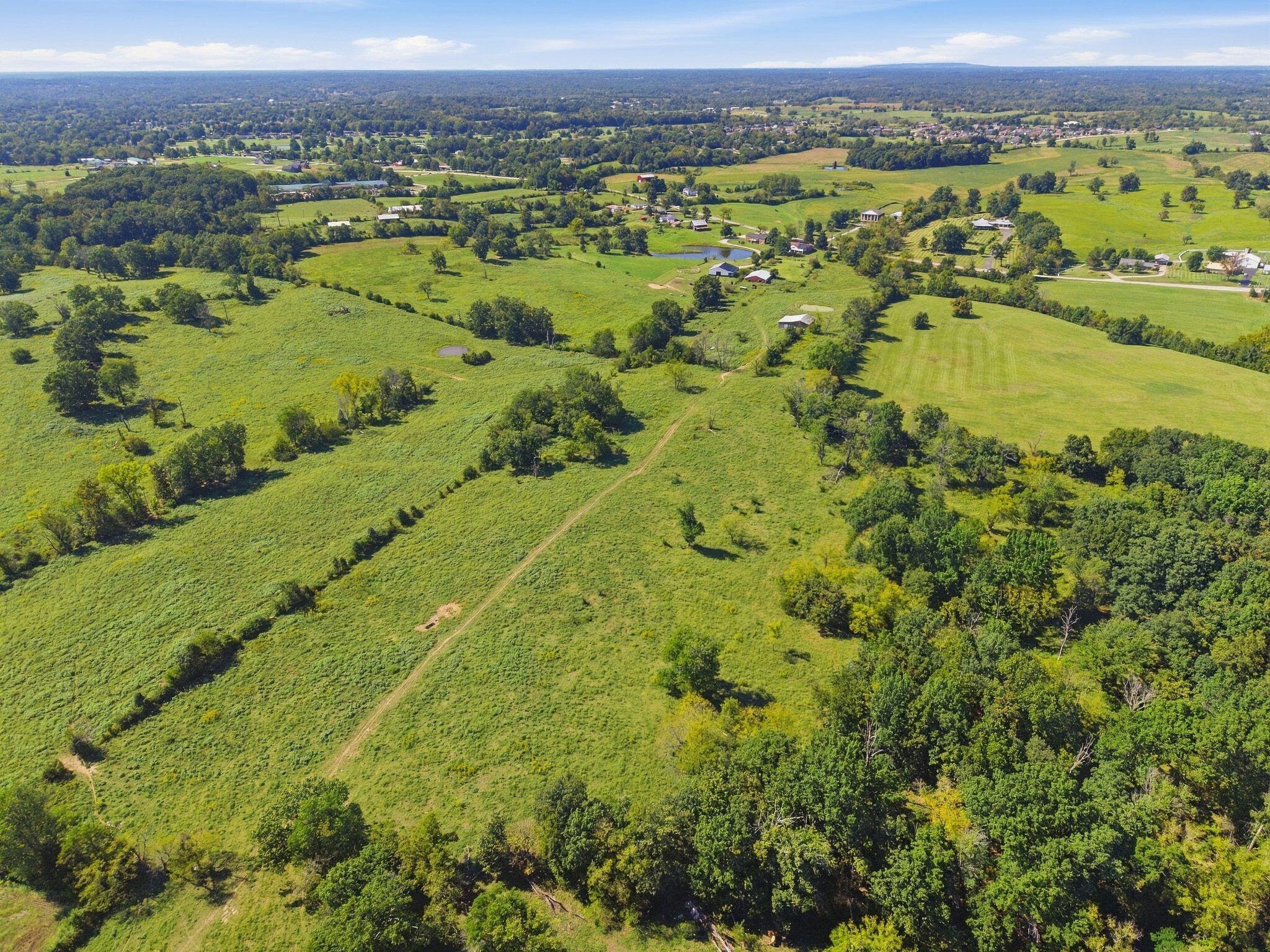 1315 Fox Creek Rd Road Property Photo 9