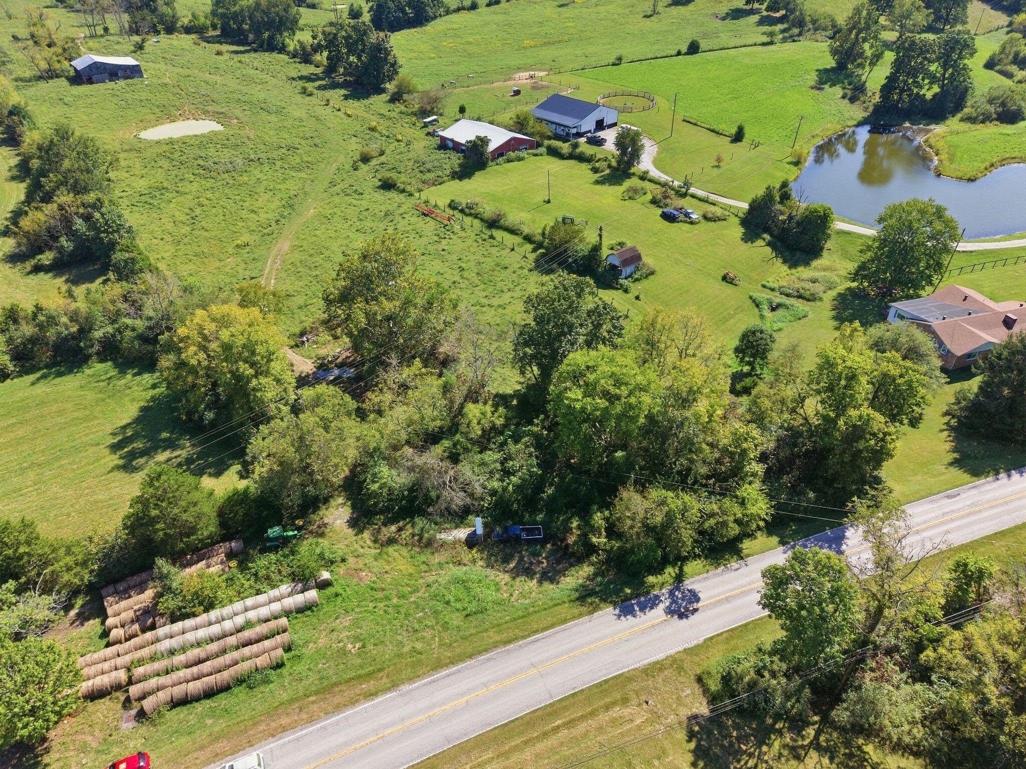 1315 Fox Creek Rd Road Property Photo 12