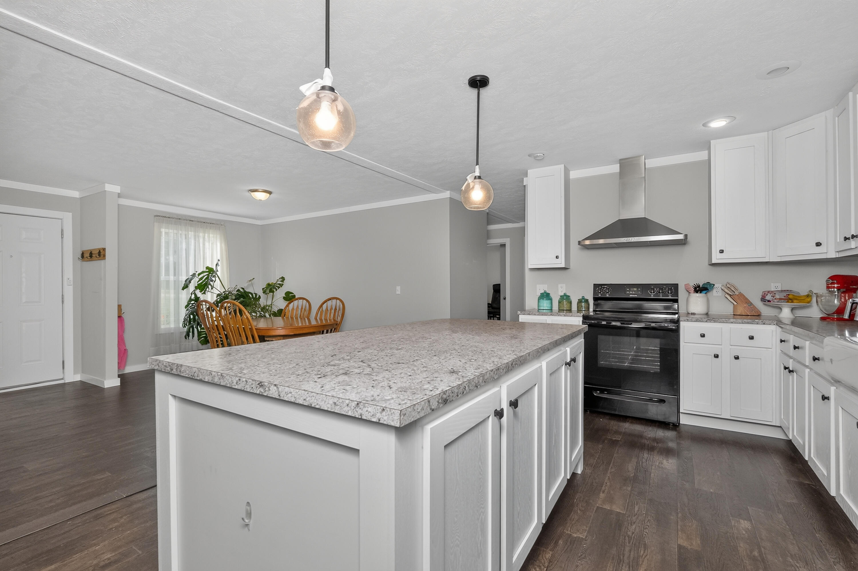 3838 Hogg Ridge Road Property Photo 13