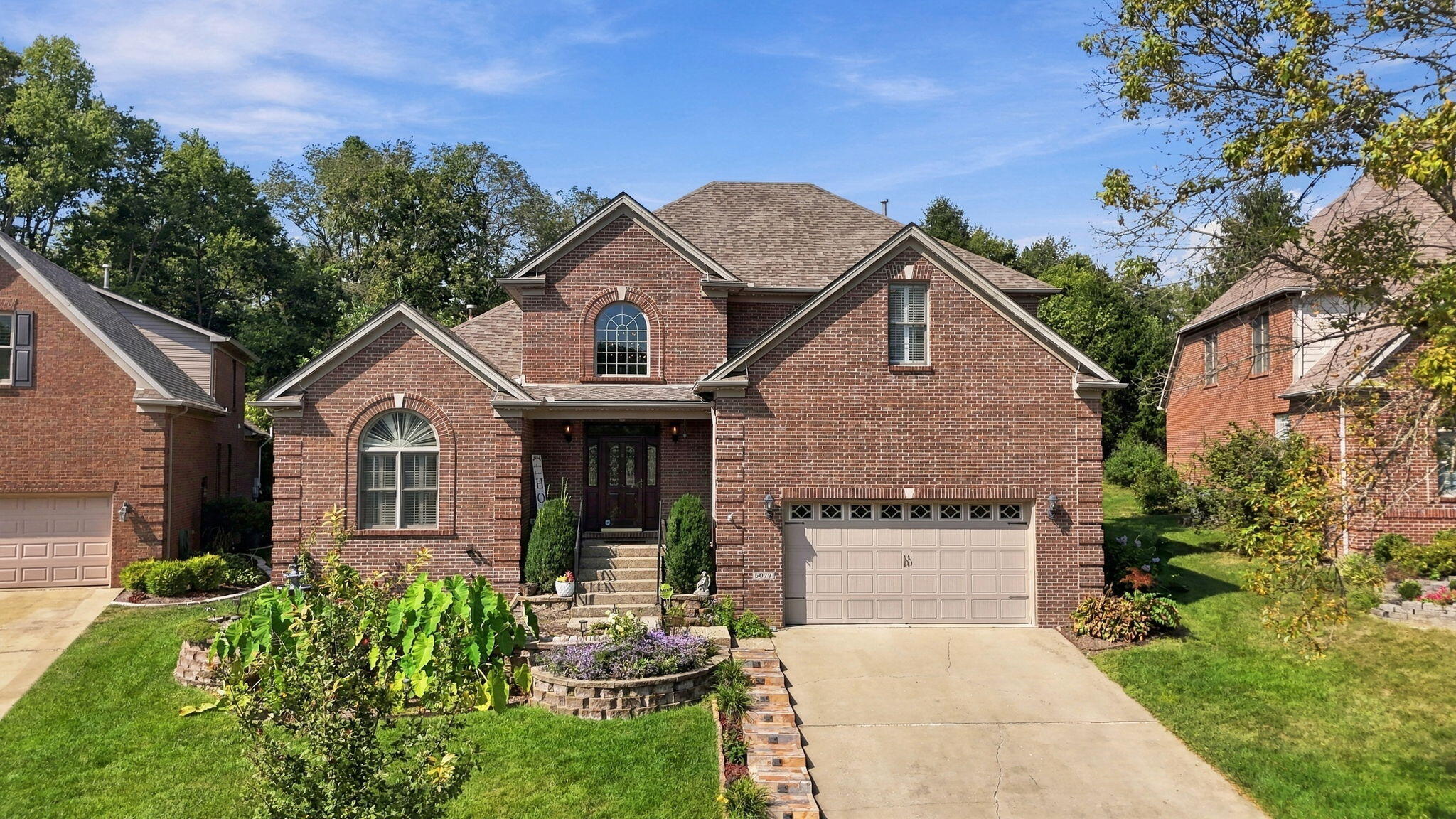 5077 Ivy Bridge Drive Property Photo 6
