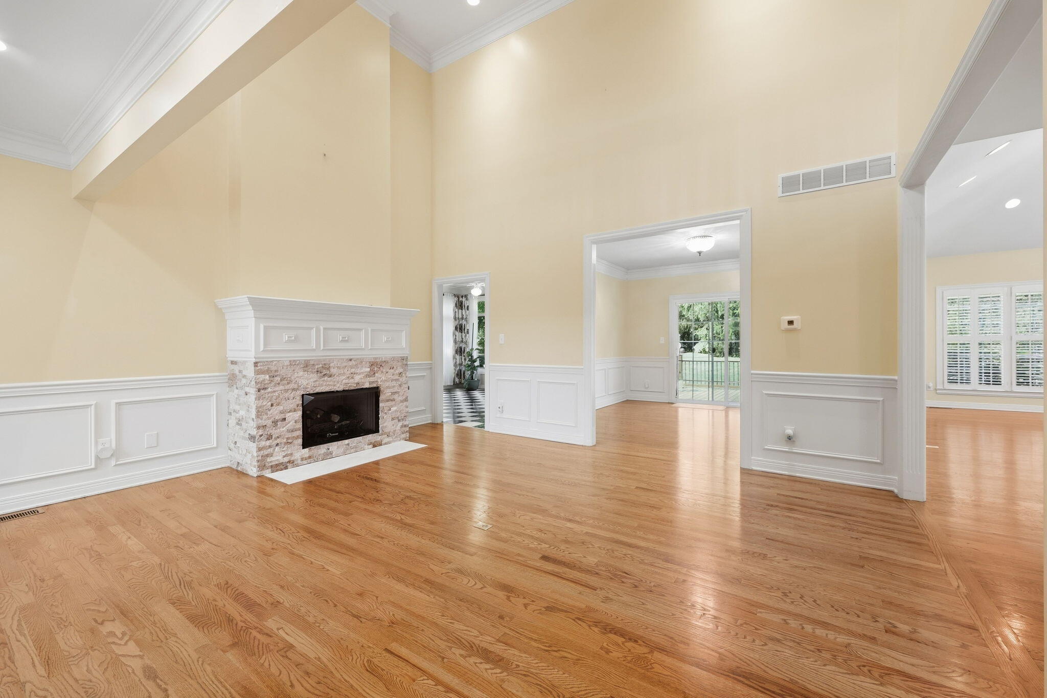 5077 Ivy Bridge Drive Property Photo 11