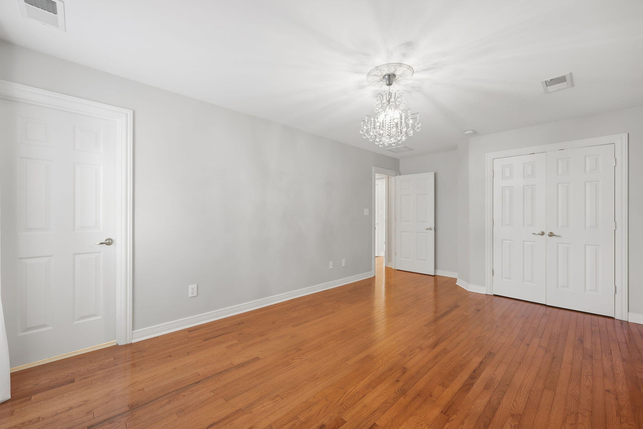5077 Ivy Bridge Drive Property Photo 37