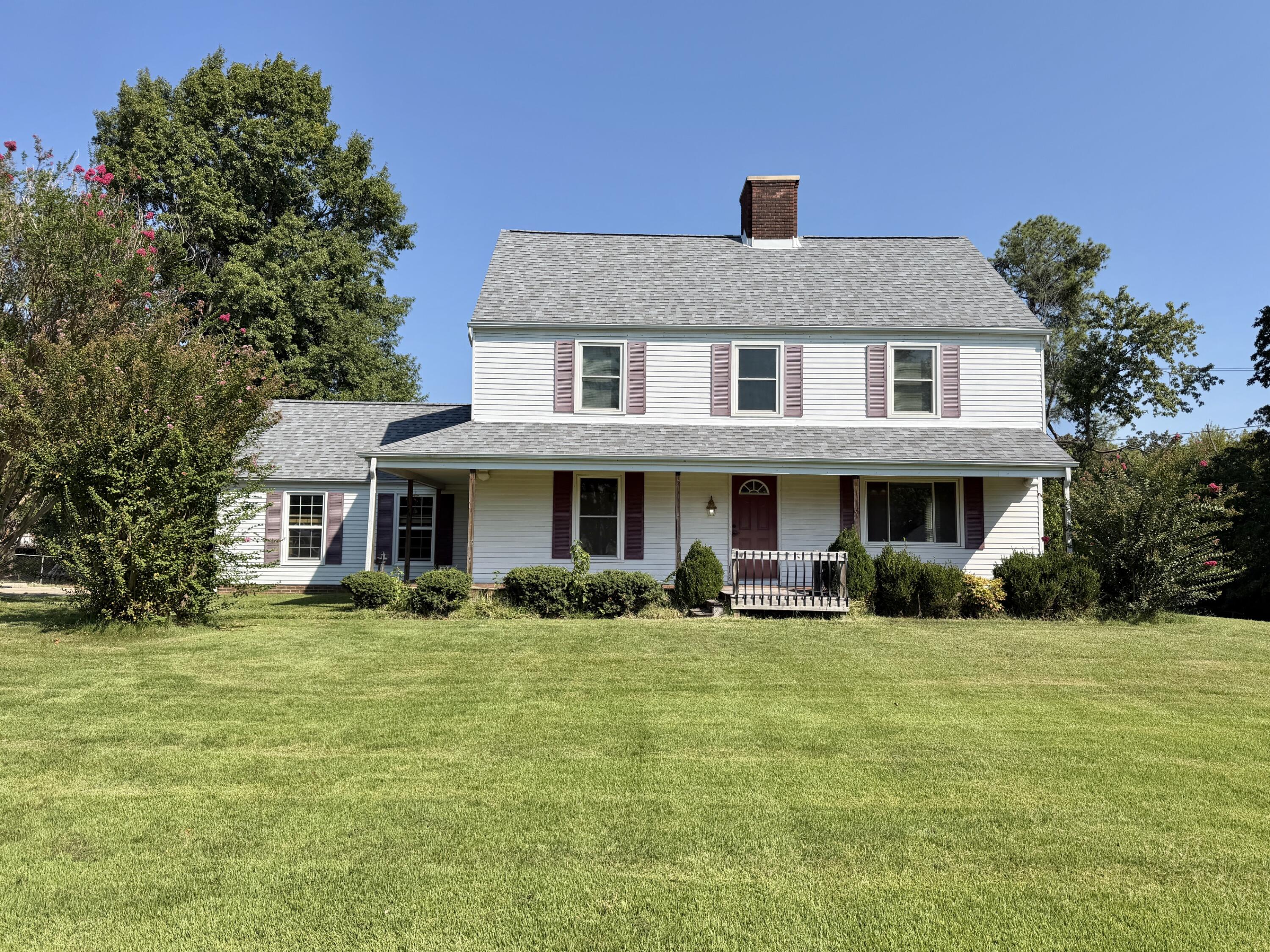 607 Macedonia Street Property Photo 1