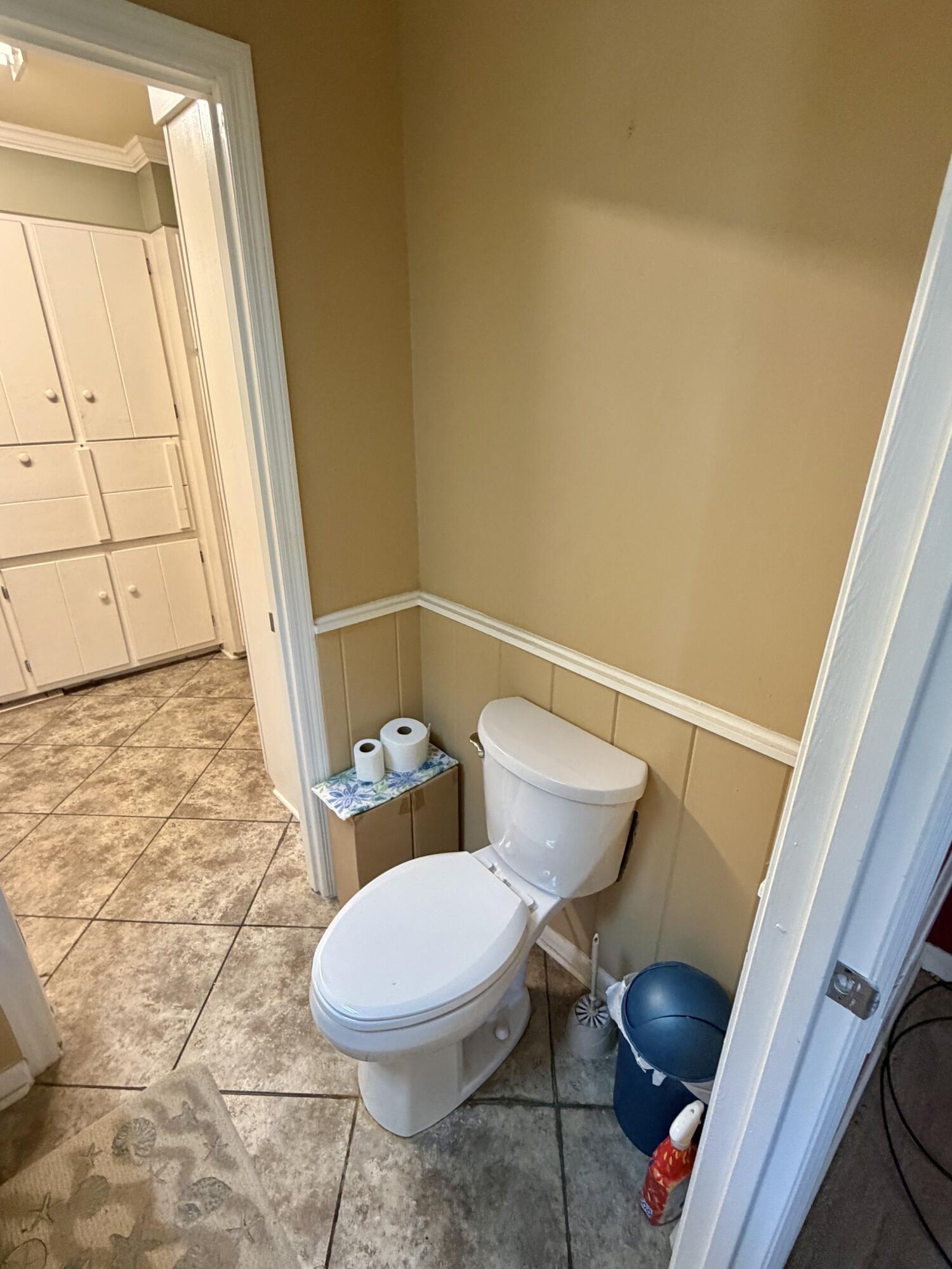 607 Macedonia Street Property Photo 24
