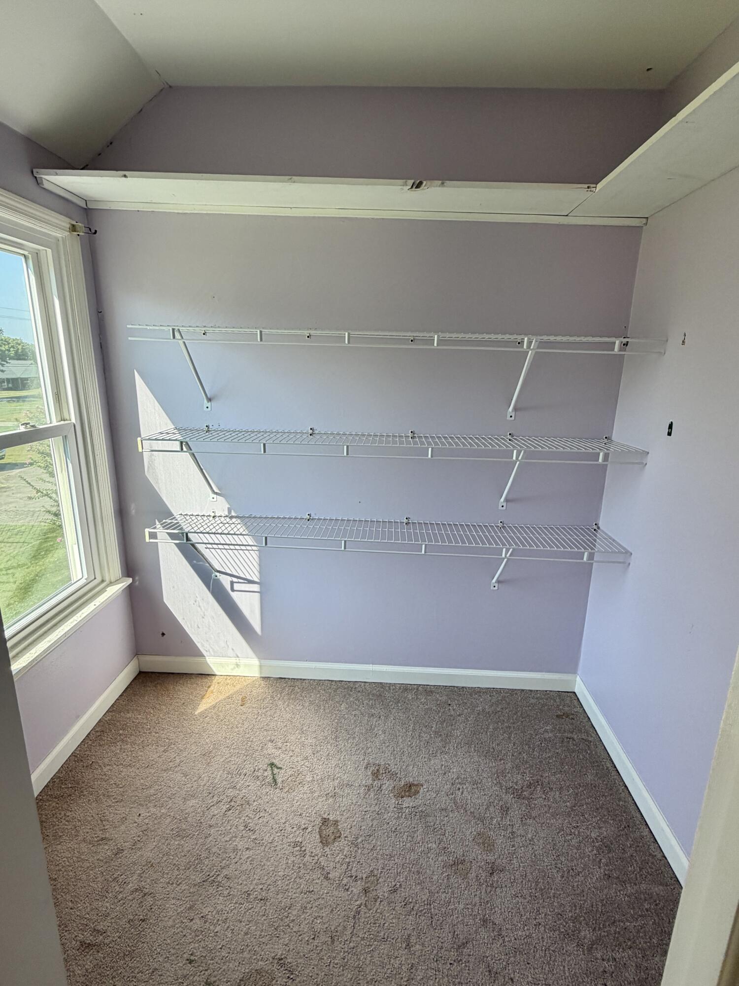 607 Macedonia Street Property Photo 28