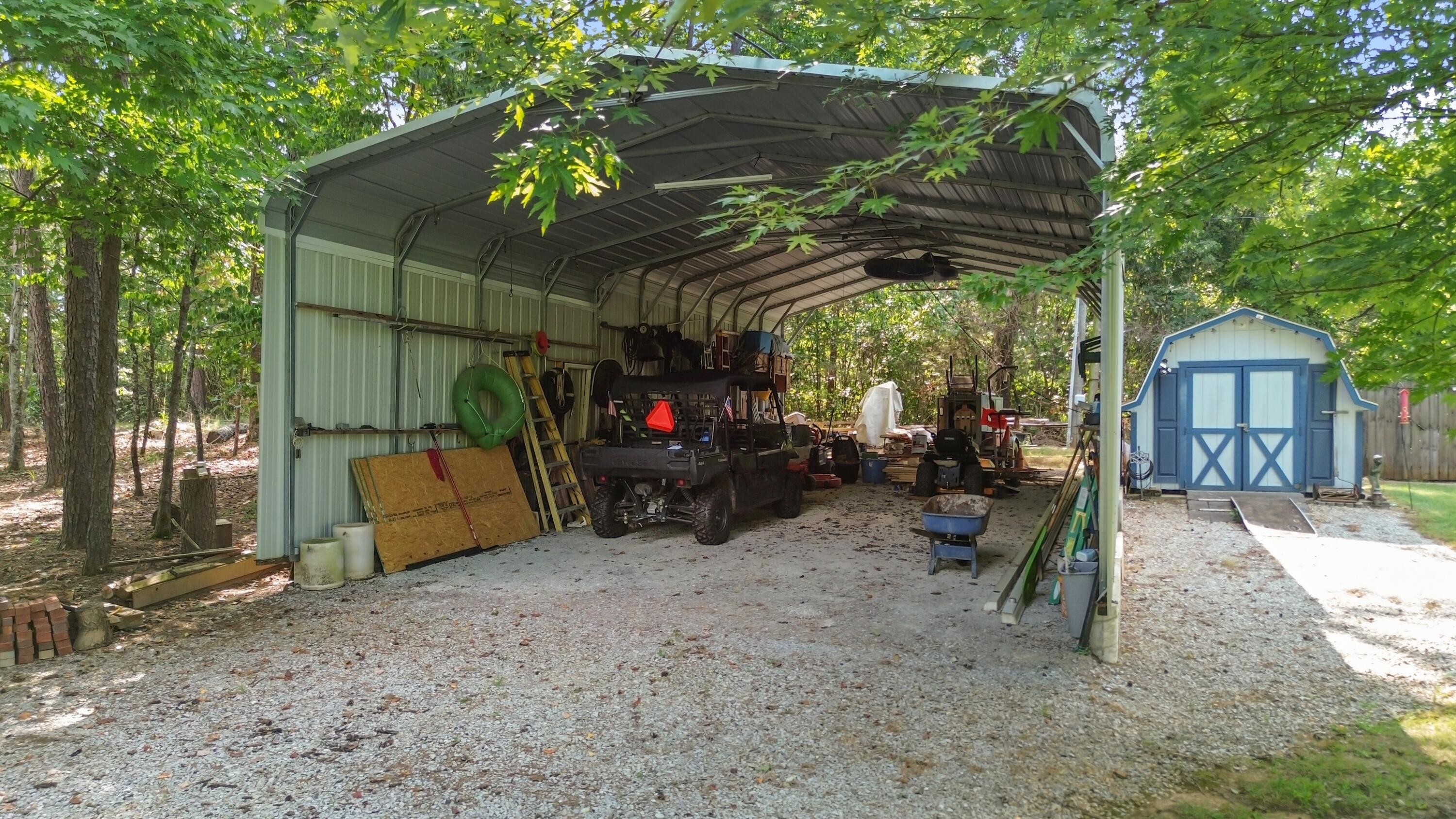 748 Rocky Point Road Property Photo 8