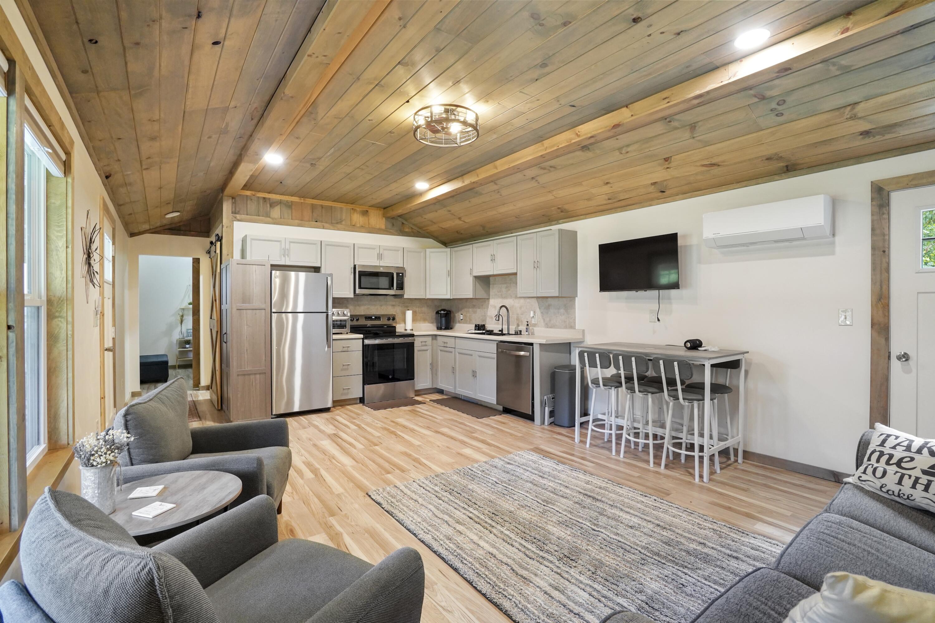 490 Rocky Point Road Property Photo 13
